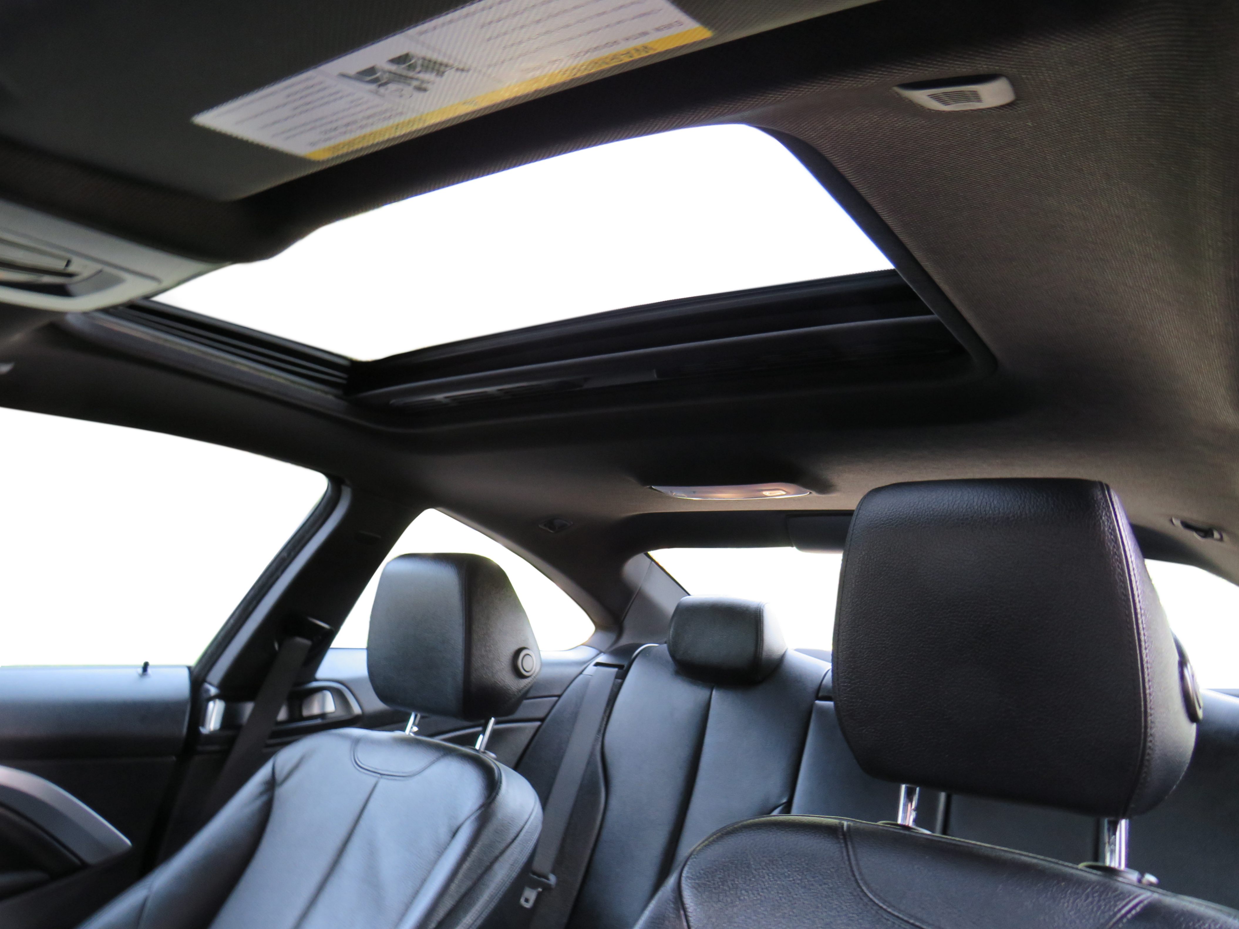 /laautomotive/2015-BMW-4Series-9067965397627893.jpg