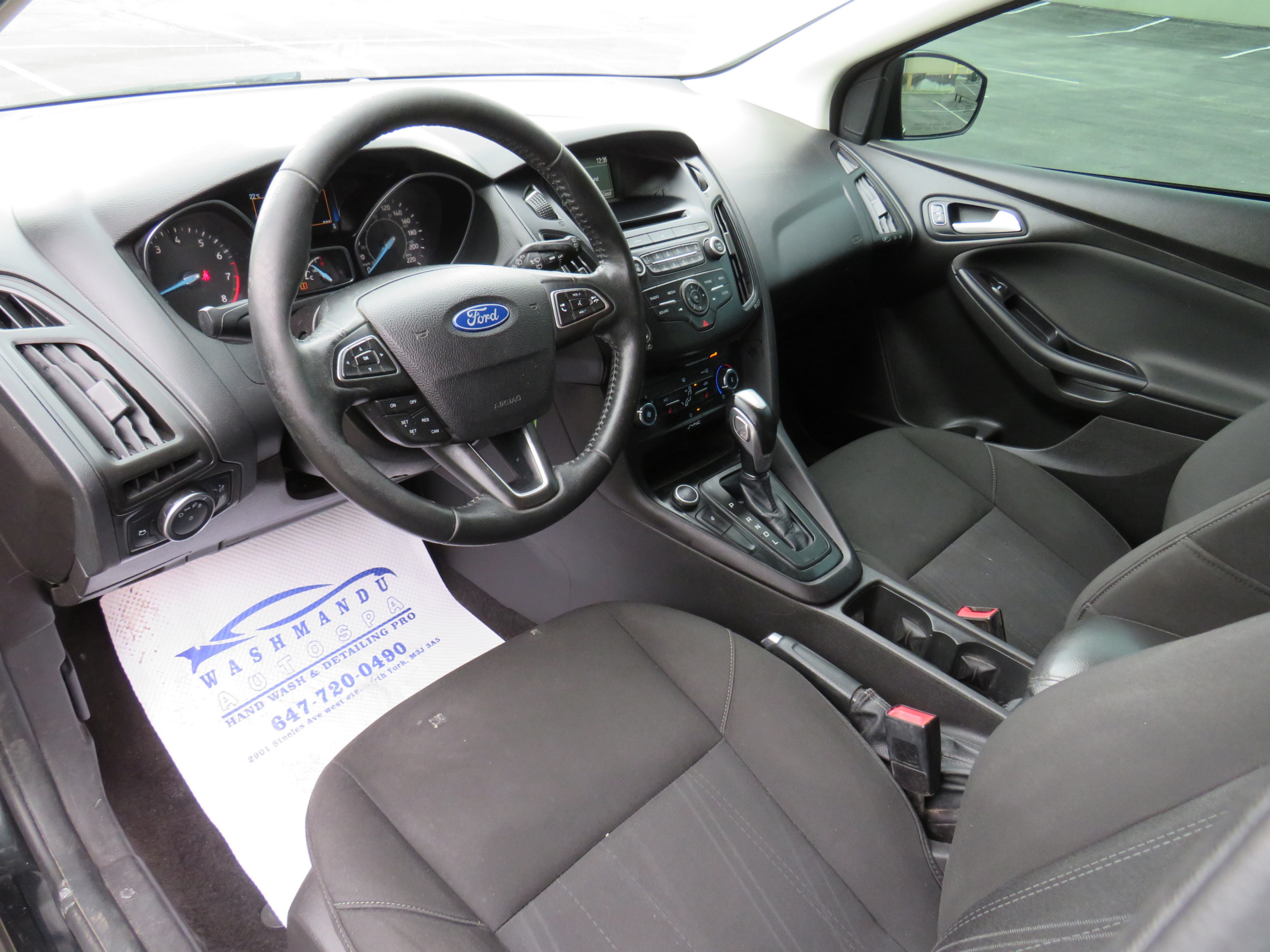 /laautomotive/2015-Ford-Focus-4674396814667465.jpg