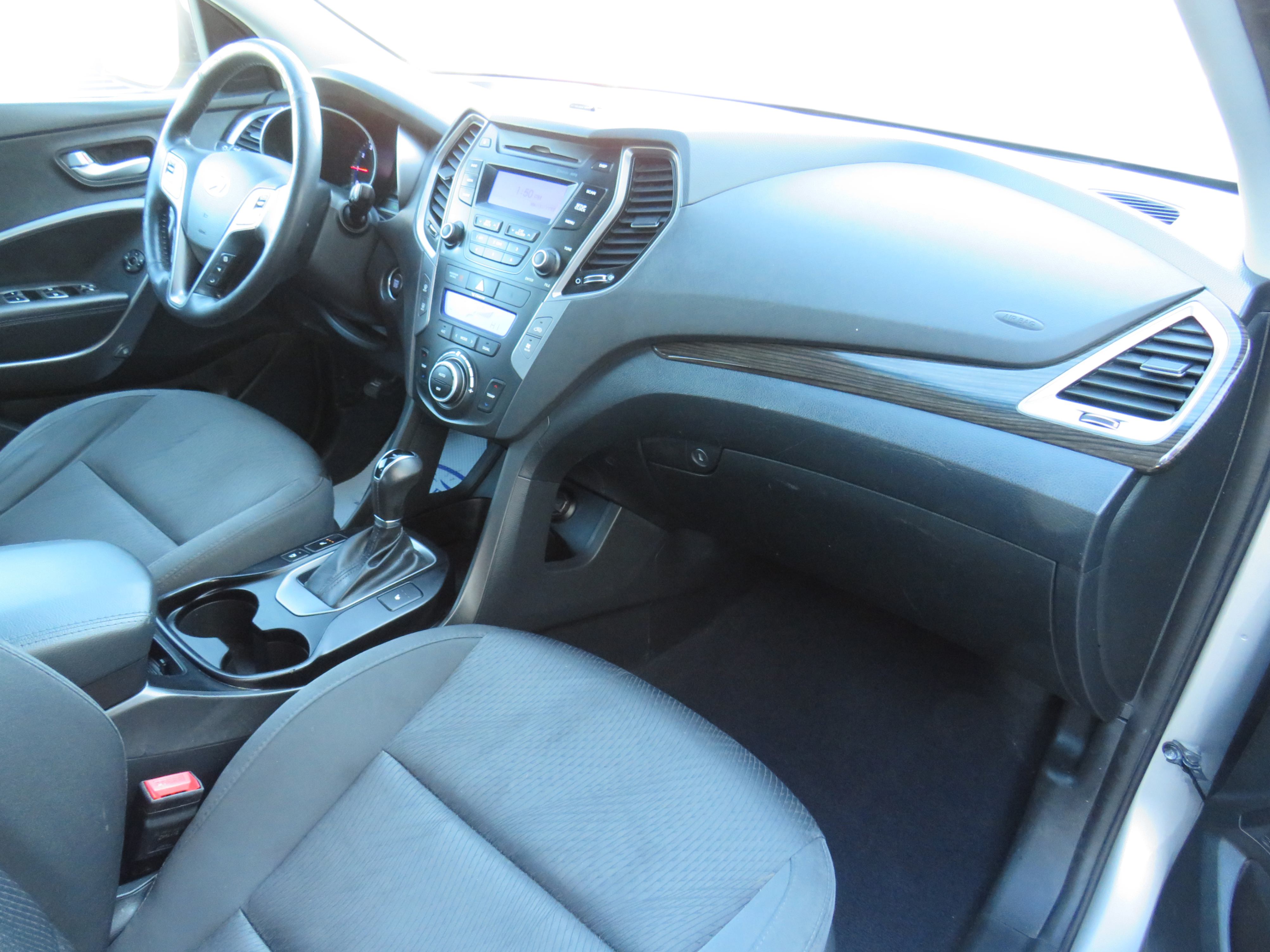 /laautomotive/2015-Hyundai-SantaFe-015394003741025841.jpg
