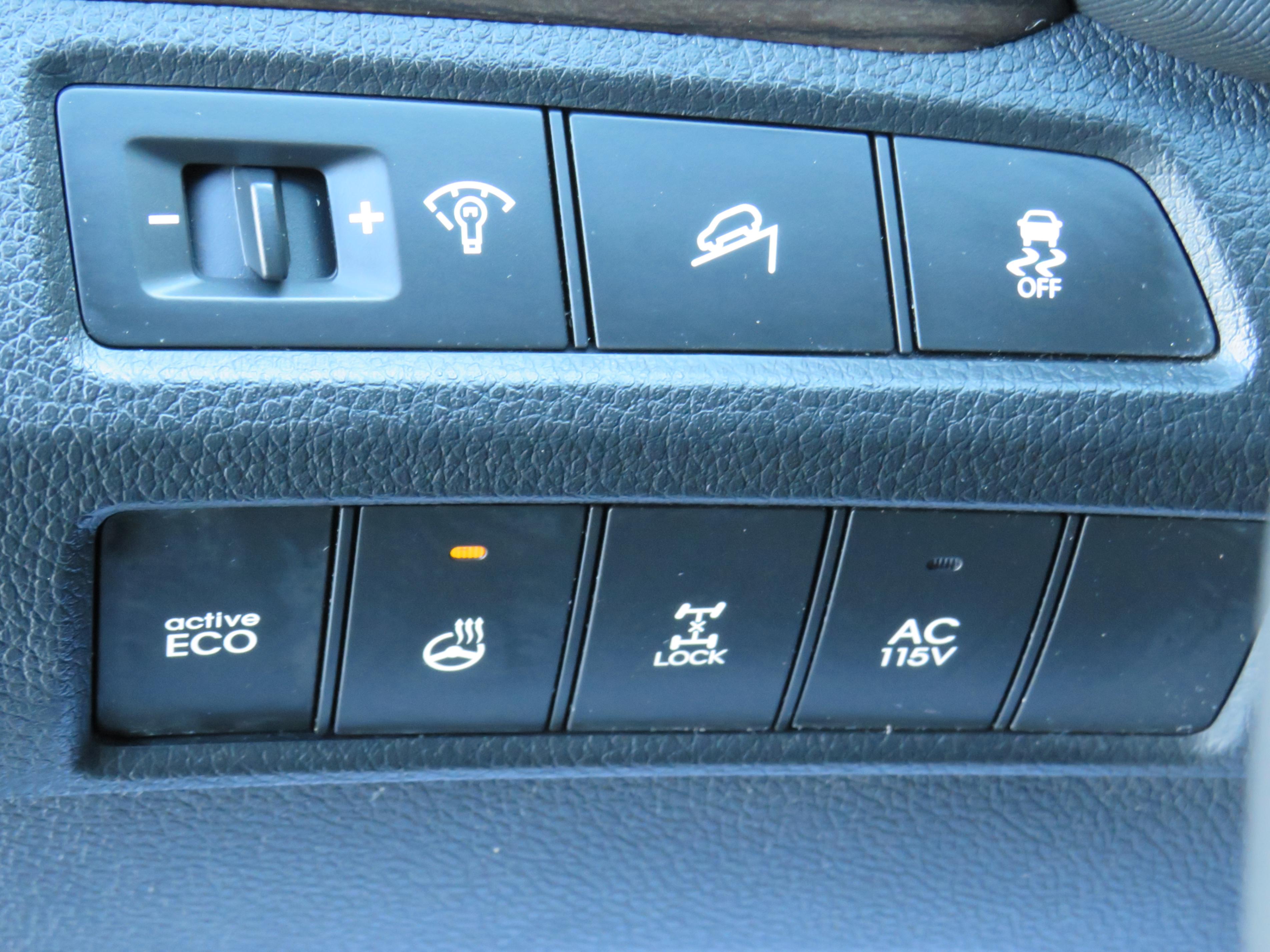 /laautomotive/2015-Hyundai-SantaFe-039268024332526075.jpg