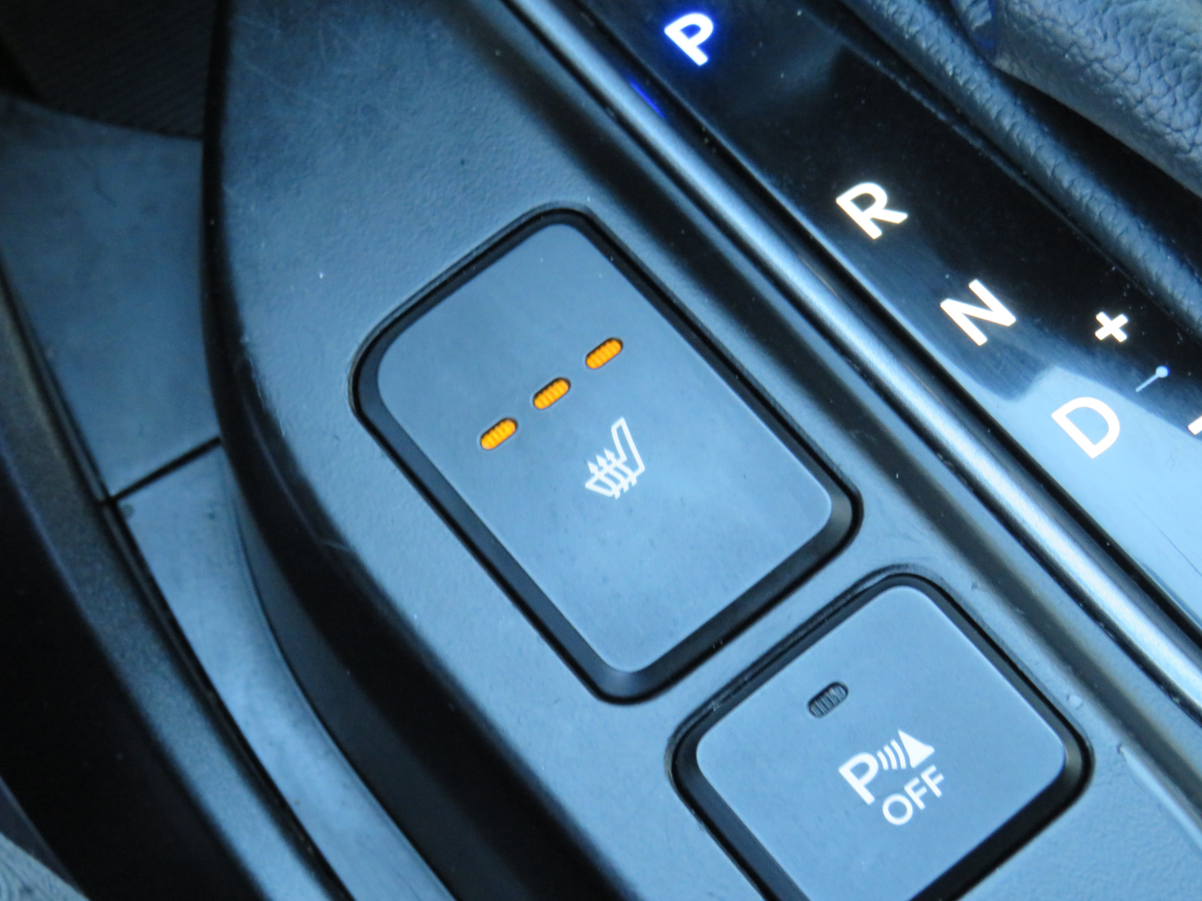 /laautomotive/2015-Hyundai-SantaFe-1400244070263188.jpg