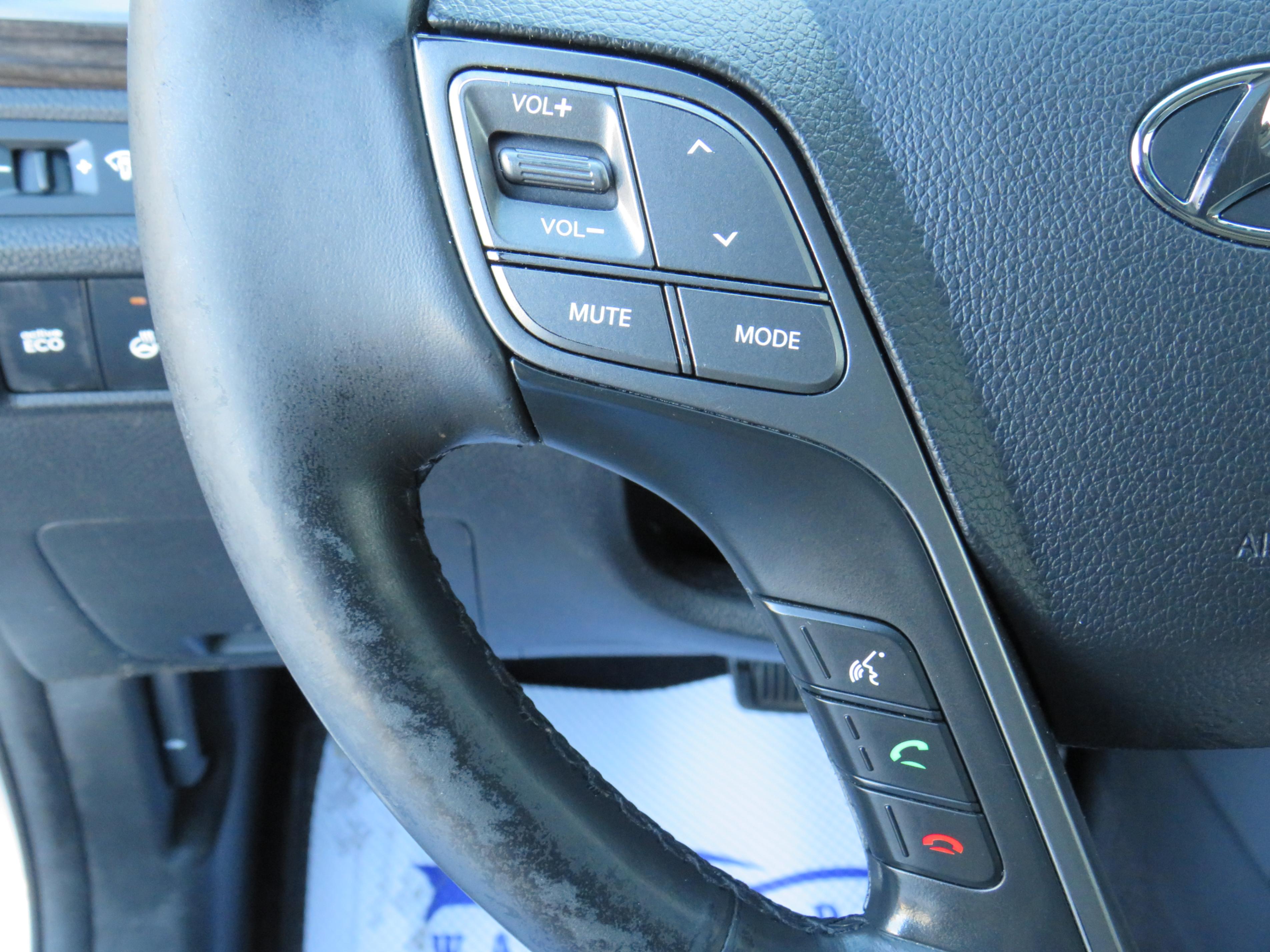 /laautomotive/2015-Hyundai-SantaFe-728766631191073.jpg