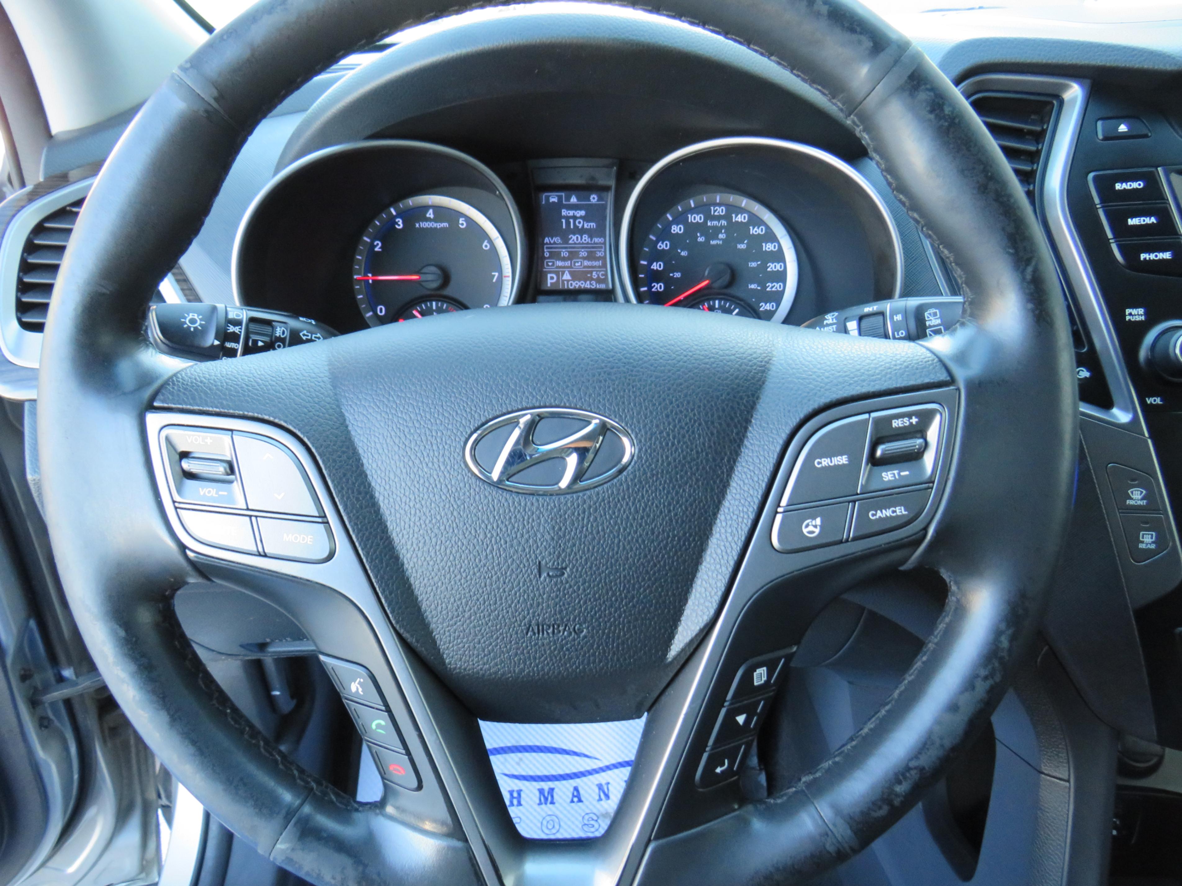 /laautomotive/2015-Hyundai-SantaFe-8209355211427551.jpg