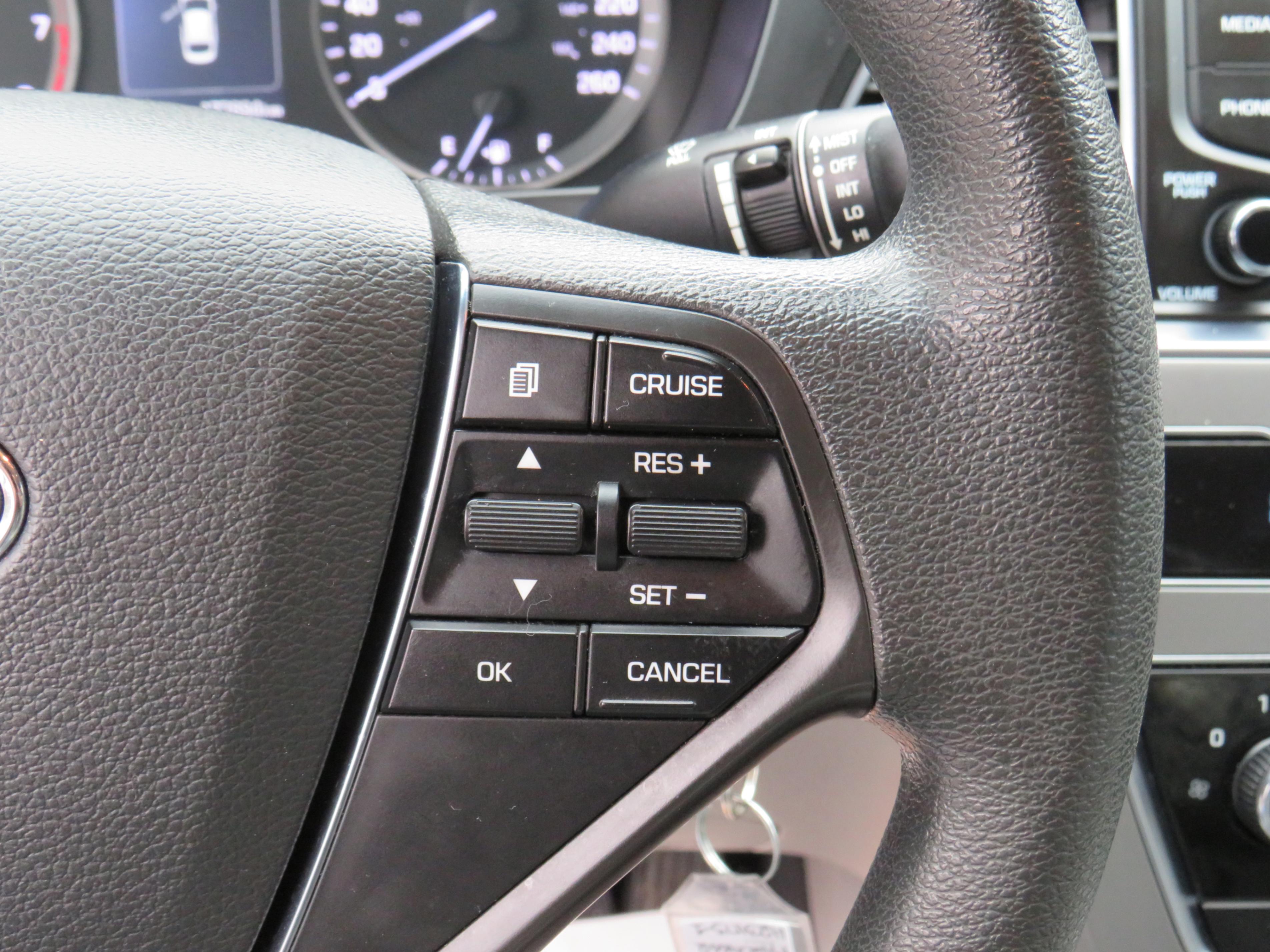 /laautomotive/2015-Hyundai-Sonata-33371862812141506.jpg