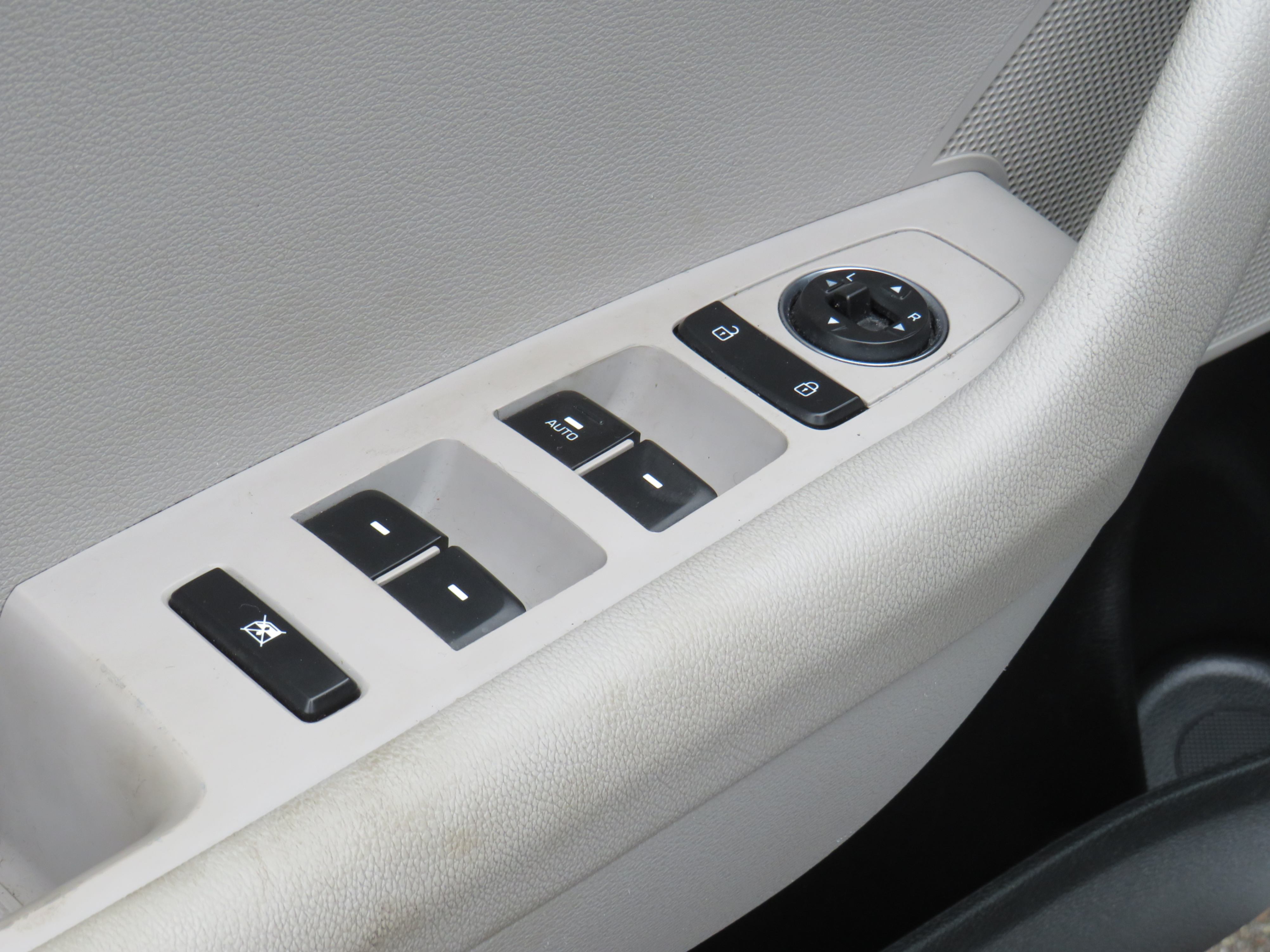 /laautomotive/2015-Hyundai-Sonata-8751599782386821.jpg