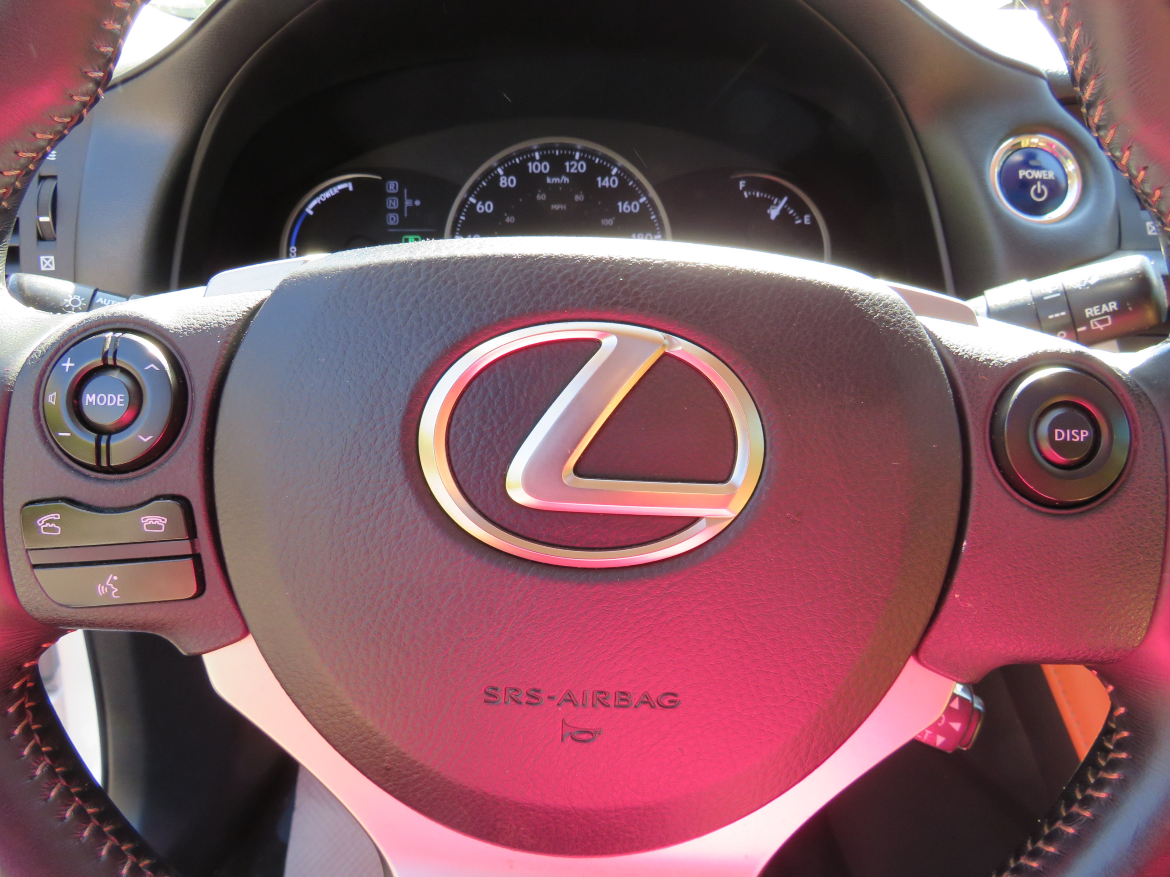 /laautomotive/2015-Lexus-CT200h-25180290807613237.jpg