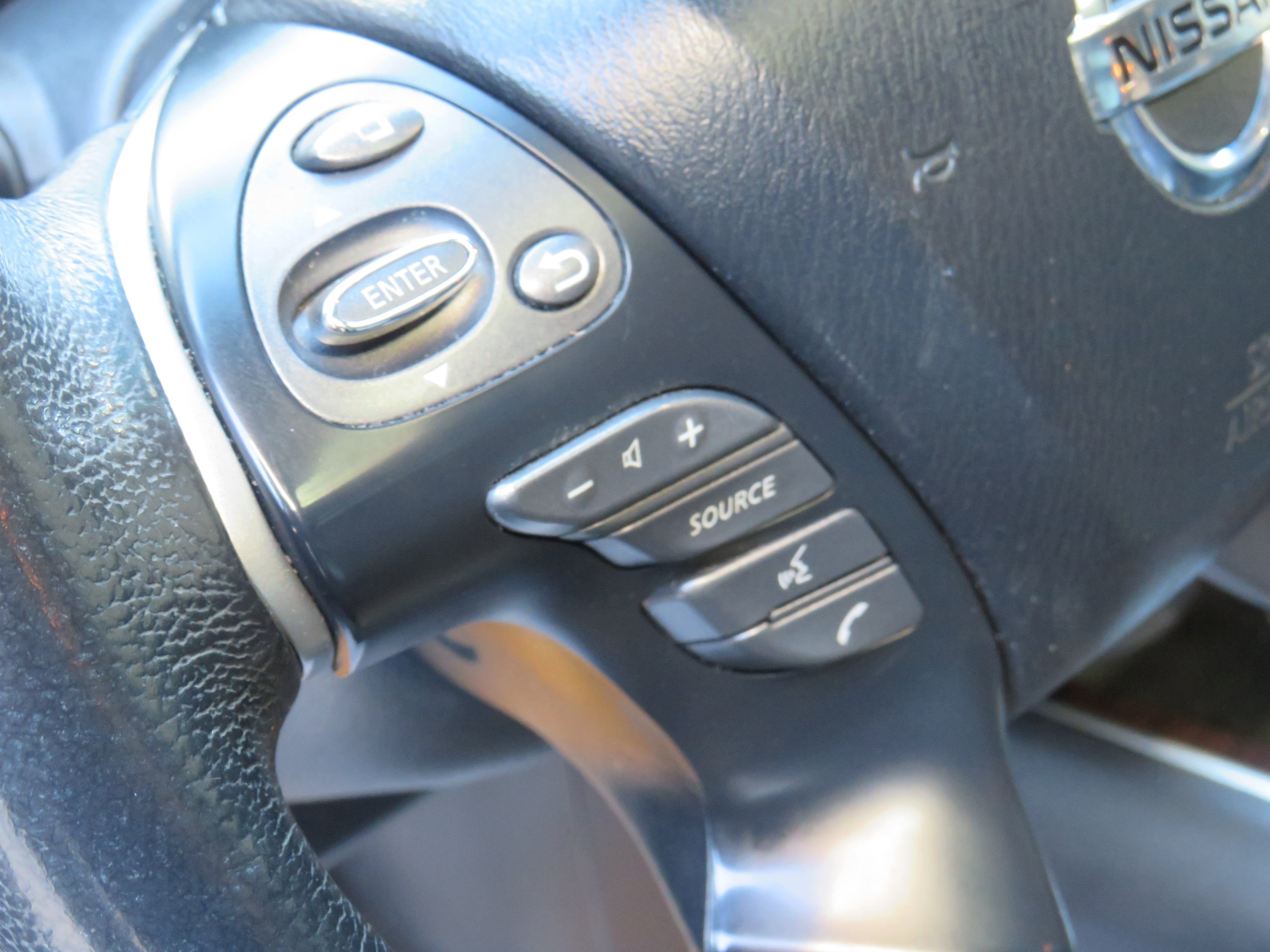 /laautomotive/2015-Nissan-Pathfinder-09681183672011806.jpg