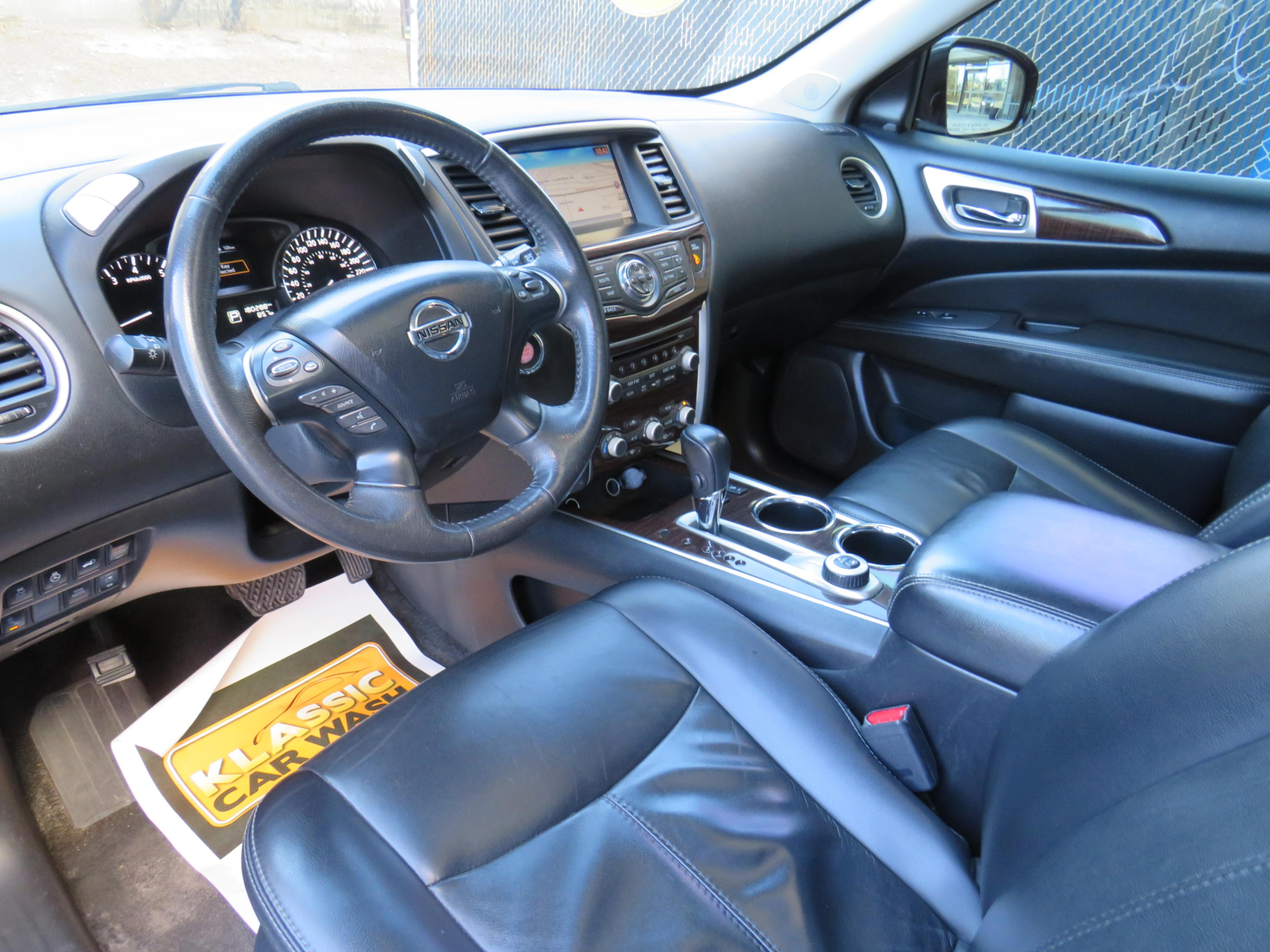/laautomotive/2015-Nissan-Pathfinder-26098519336051385.jpg