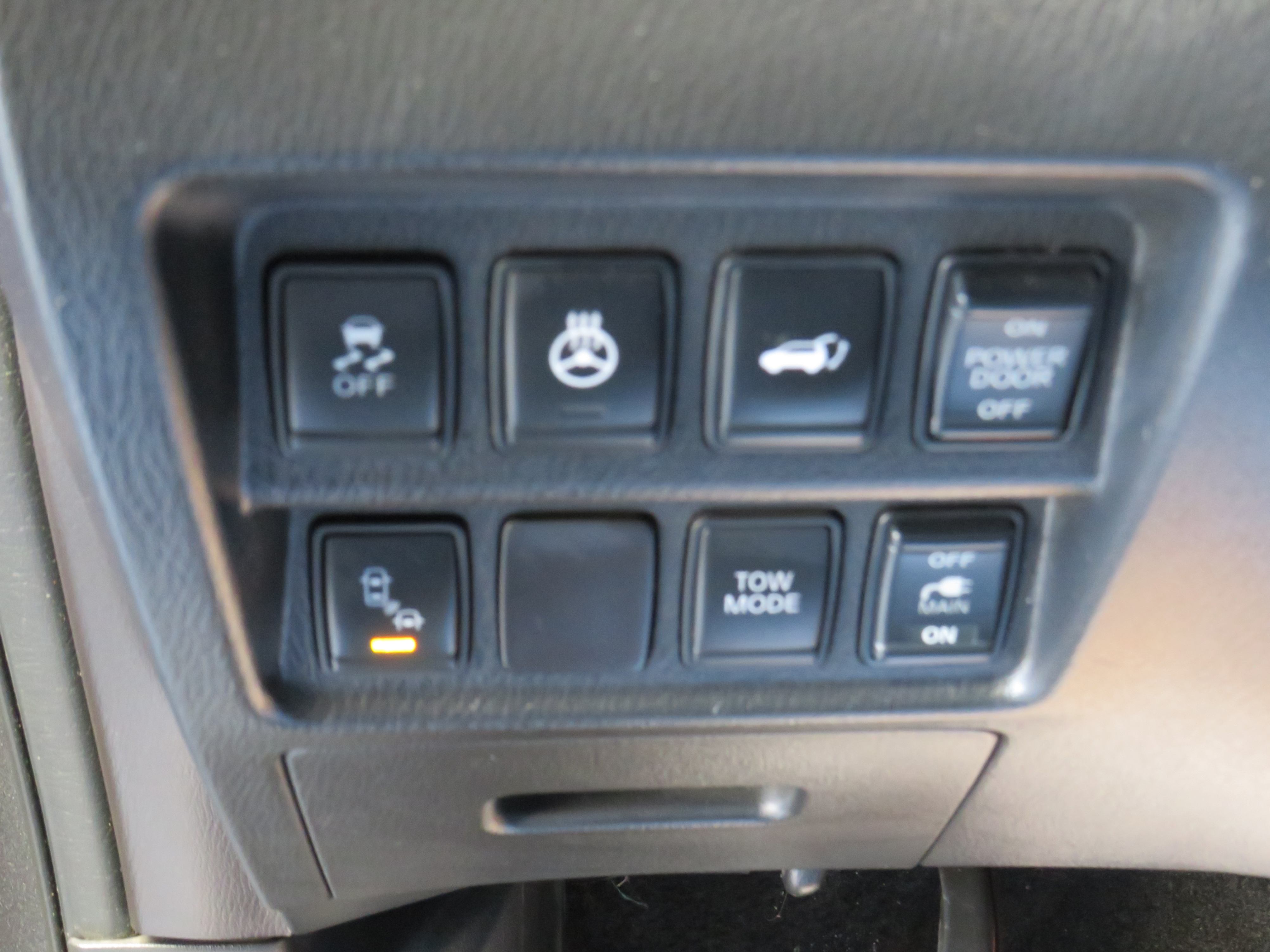/laautomotive/2015-Nissan-Pathfinder-38246457815522694.jpg