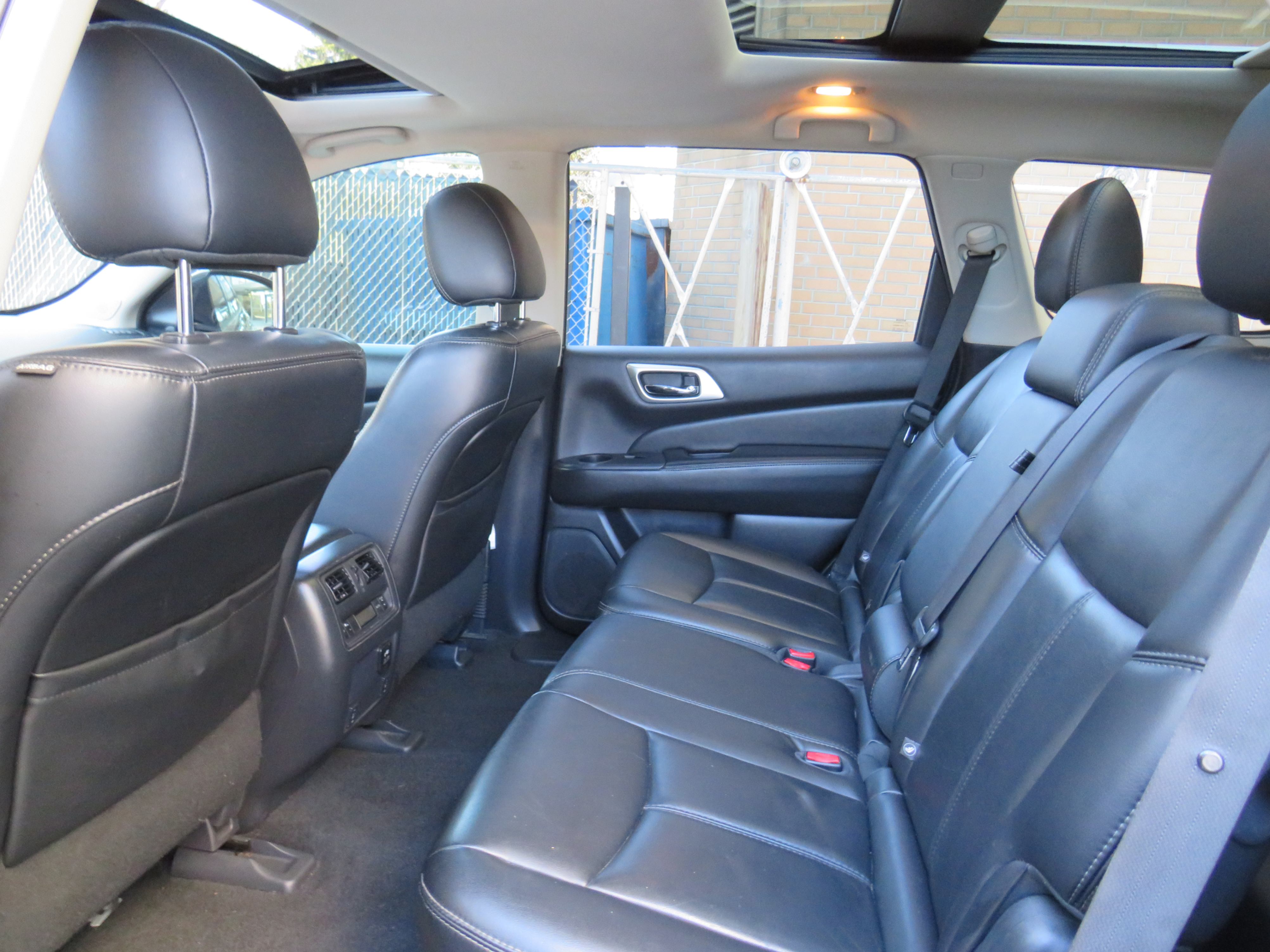 /laautomotive/2015-Nissan-Pathfinder-863199017181632.jpg