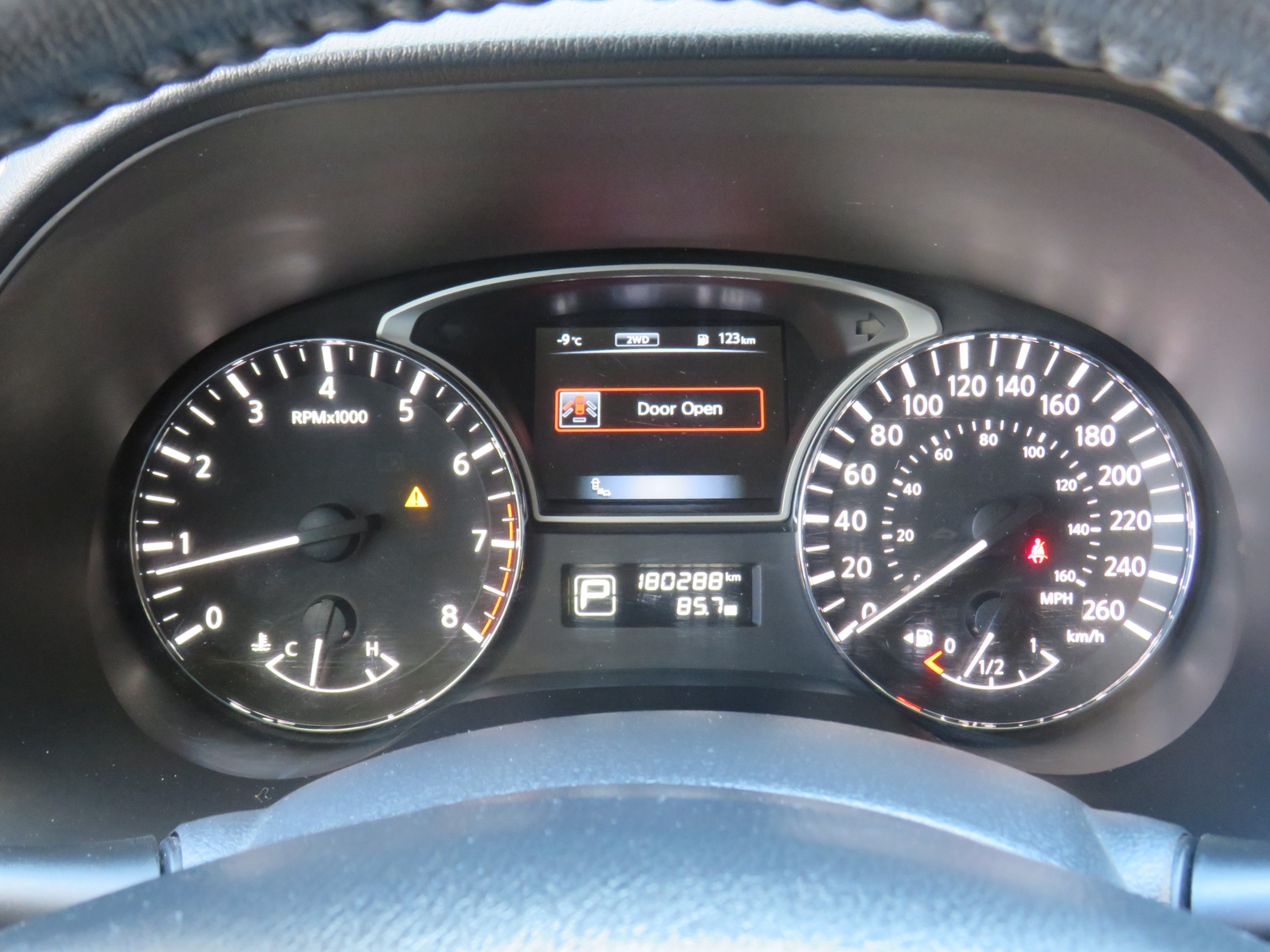 /laautomotive/2015-Nissan-Pathfinder-9513982105414611.jpg