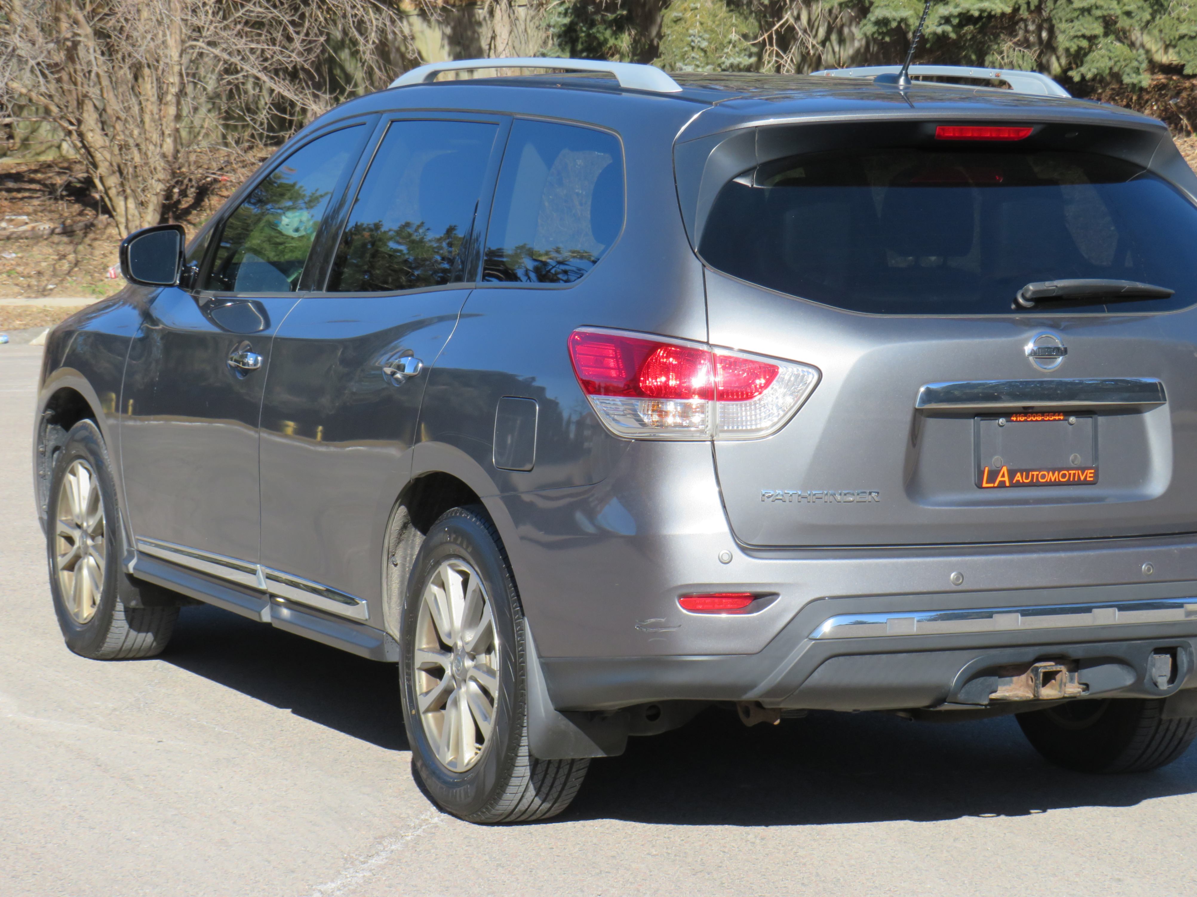 /laautomotive/2015-Nissan-Pathfinder-9689123583149089.jpg