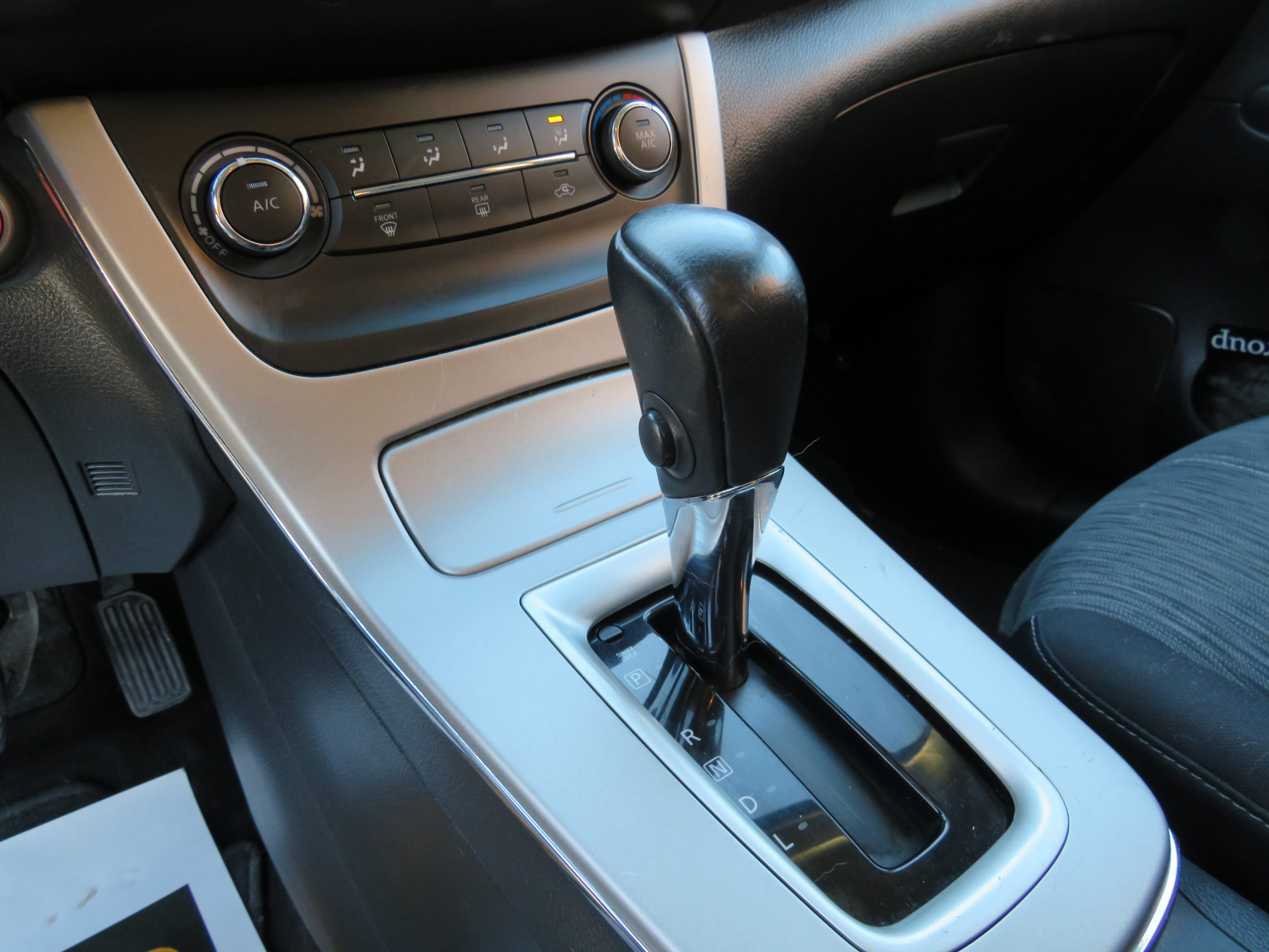 /laautomotive/2015-Nissan-Sentra-1981487295751787.jpg
