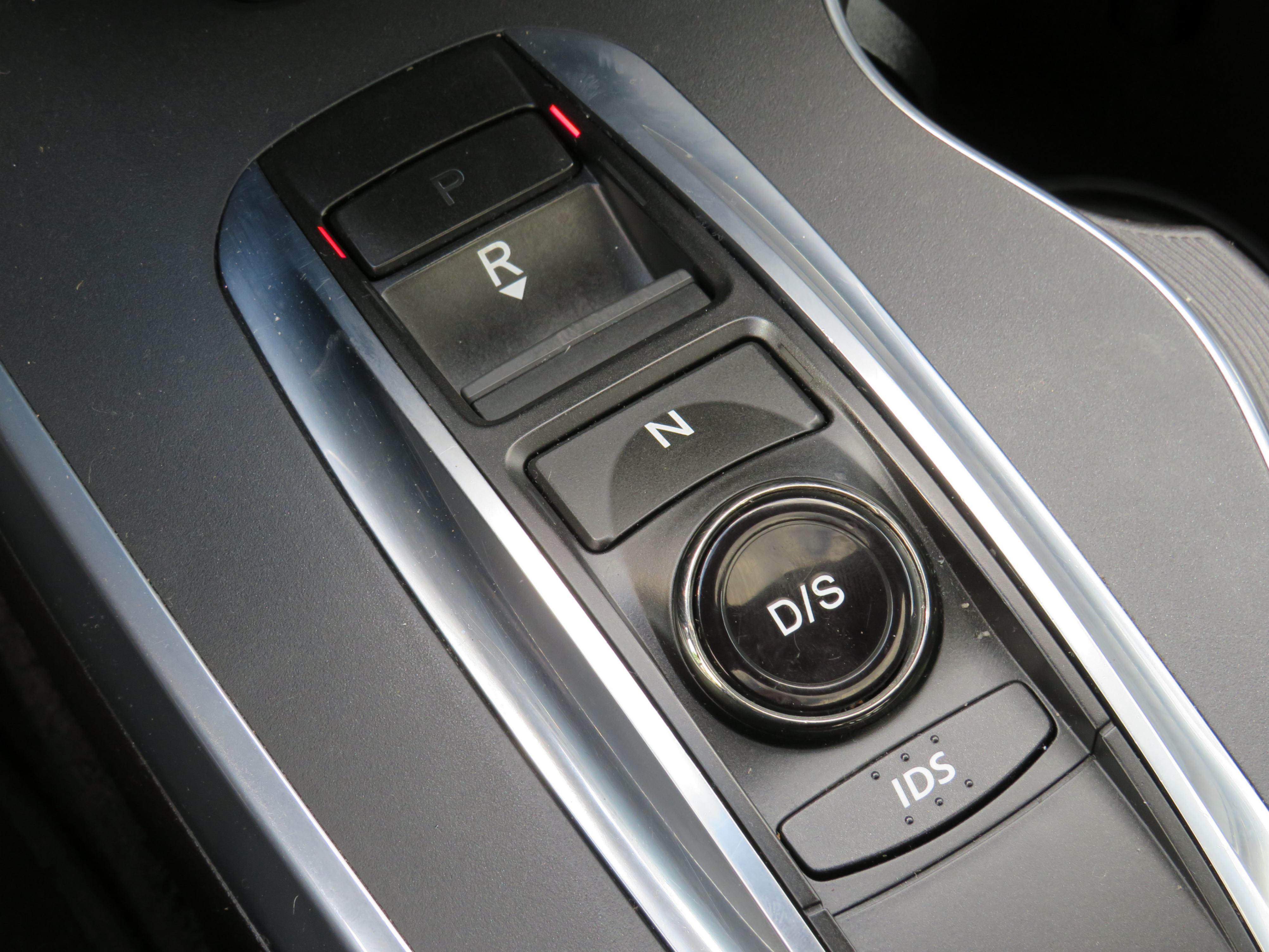 /laautomotive/2016-Acura-MDX-7775458513140734.jpg