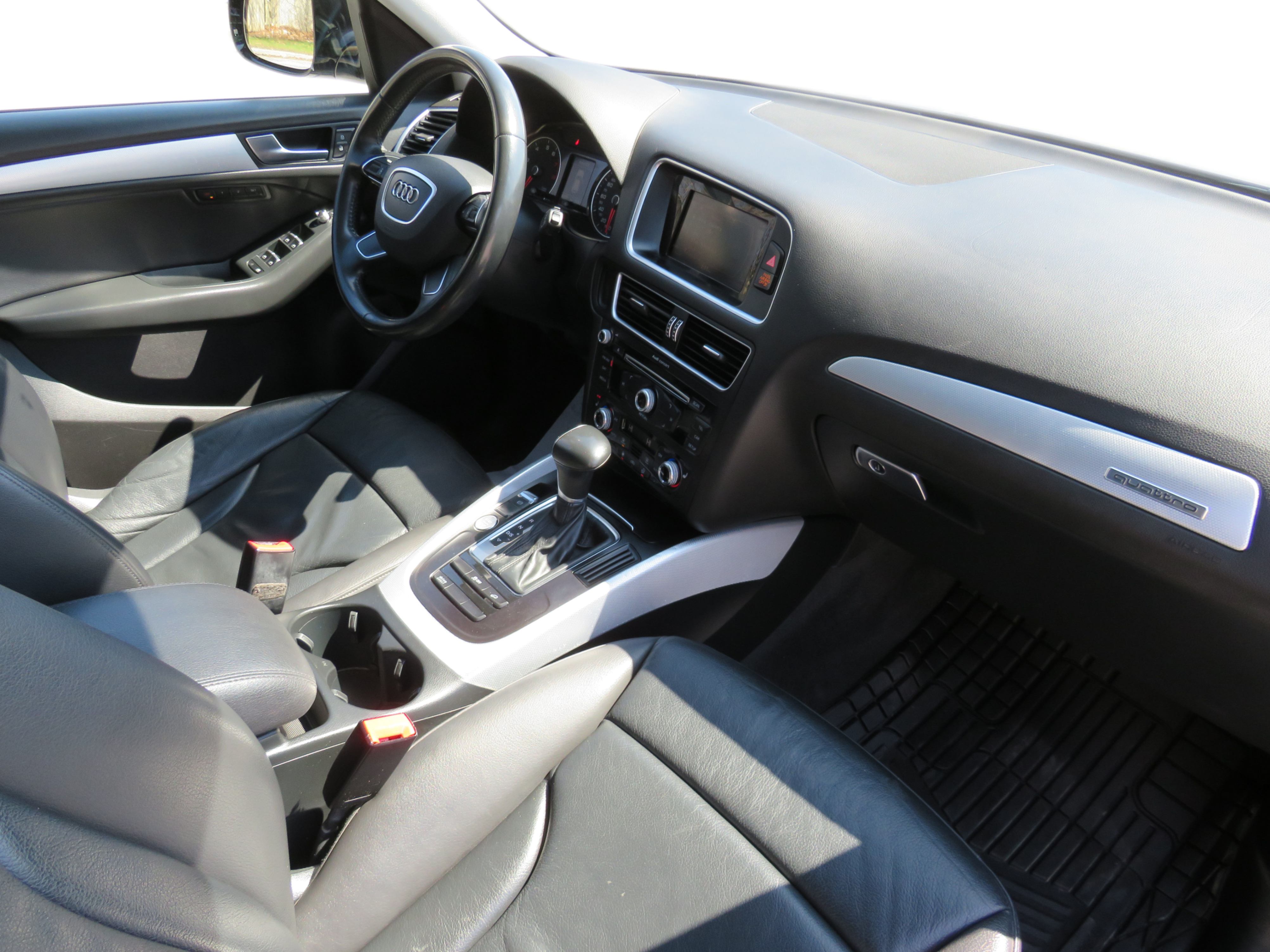 /laautomotive/2016-Audi-Q5-021149171730509897.jpg