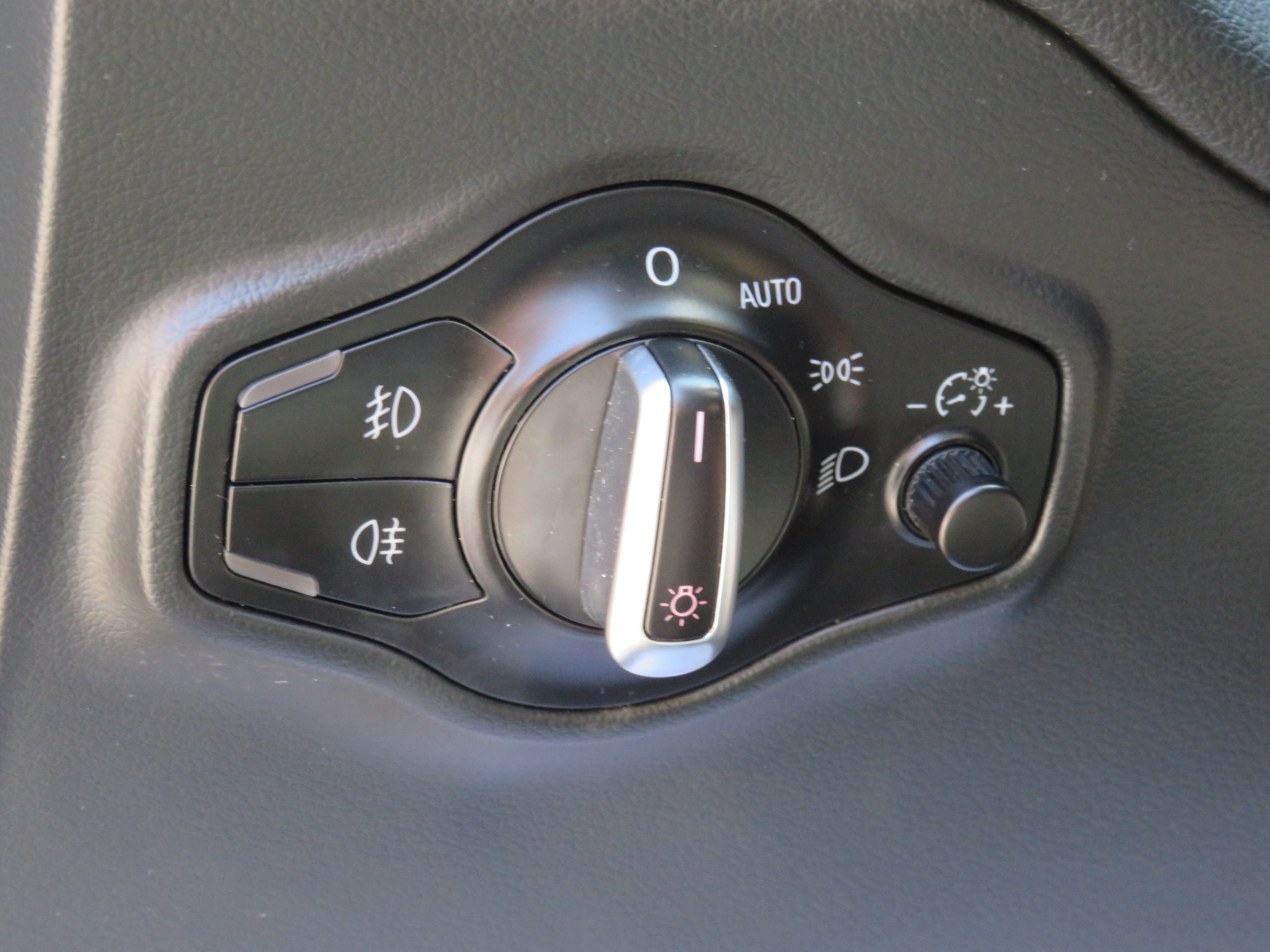 /laautomotive/2016-Audi-Q5-351291806011925.jpg