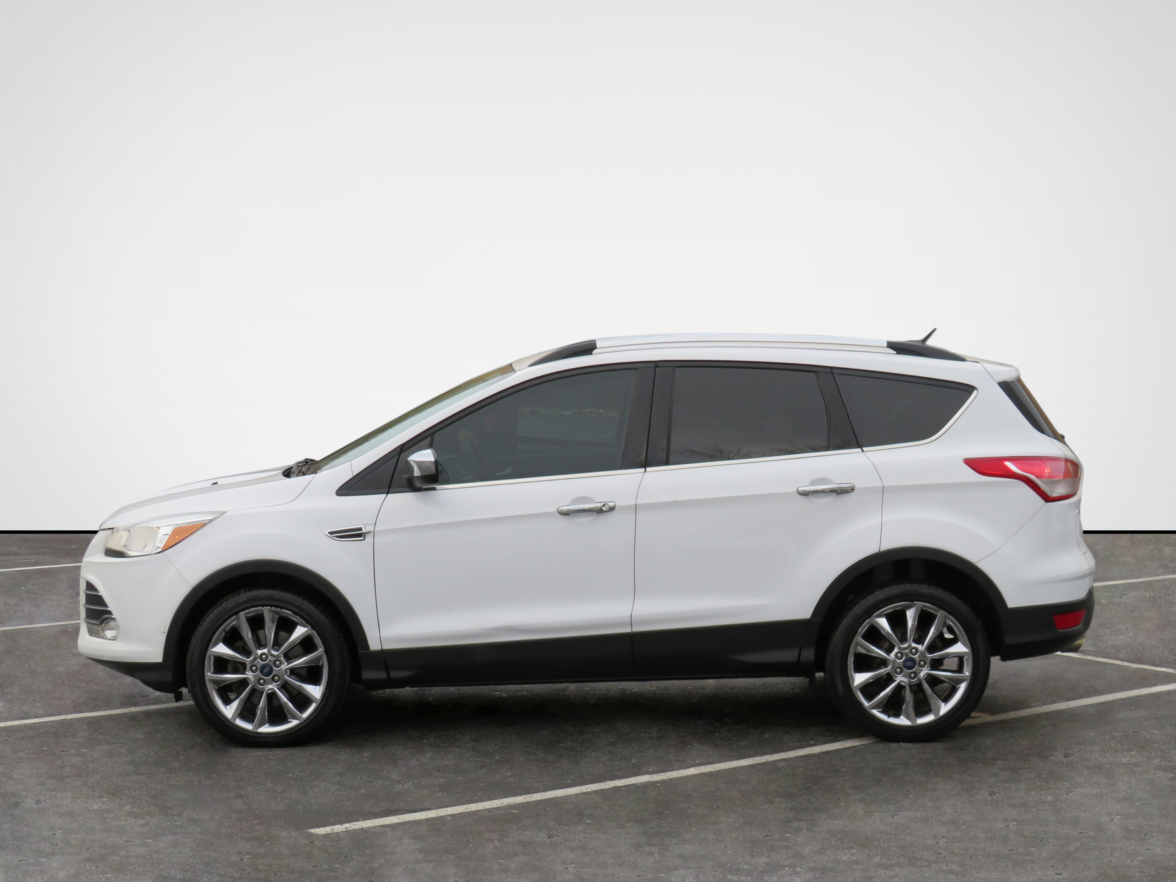 /laautomotive/2016-Ford-Escape-5993967235538622.jpg
