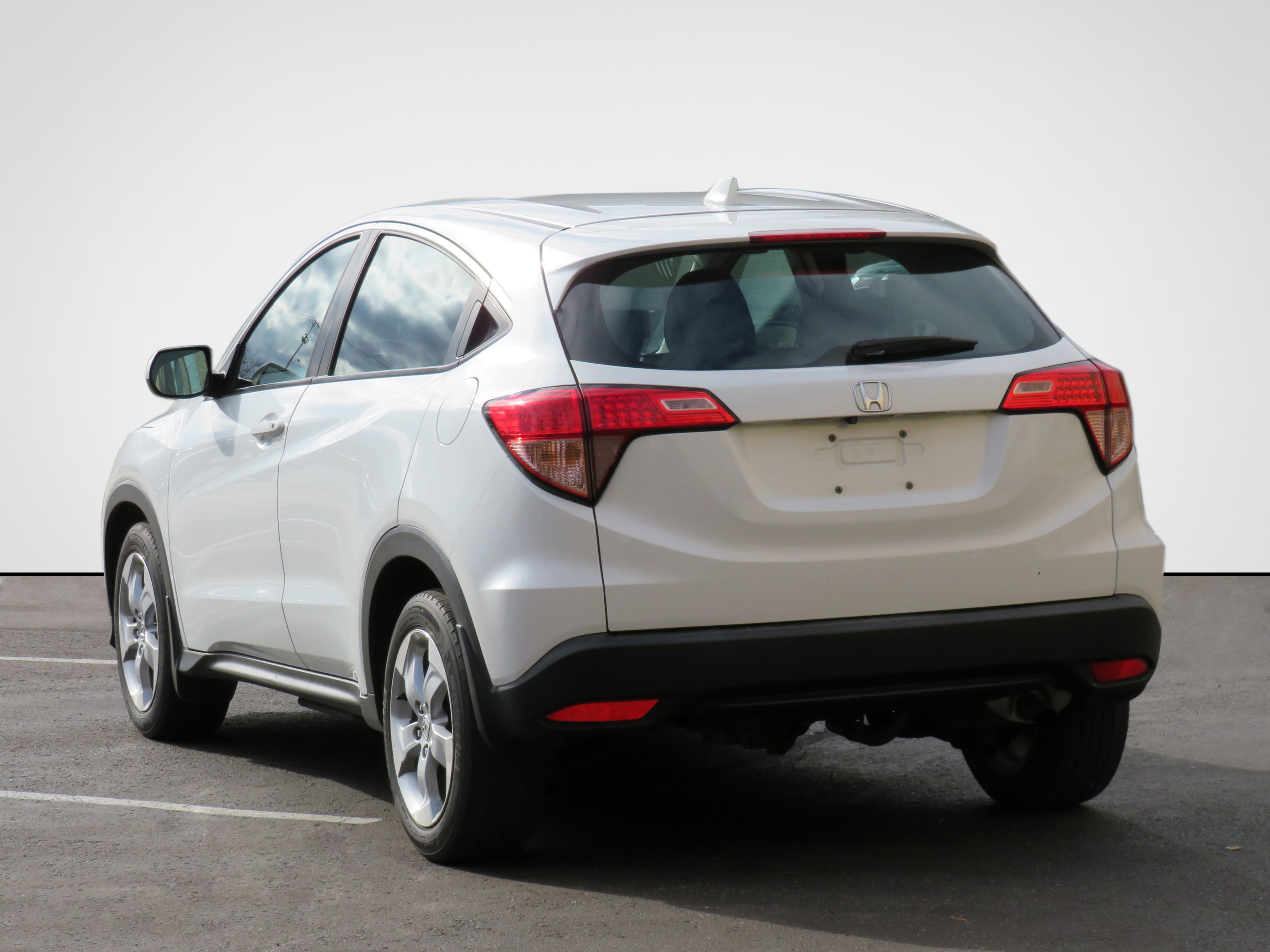/laautomotive/2016-Honda-HR-V-29603993156748976.jpg