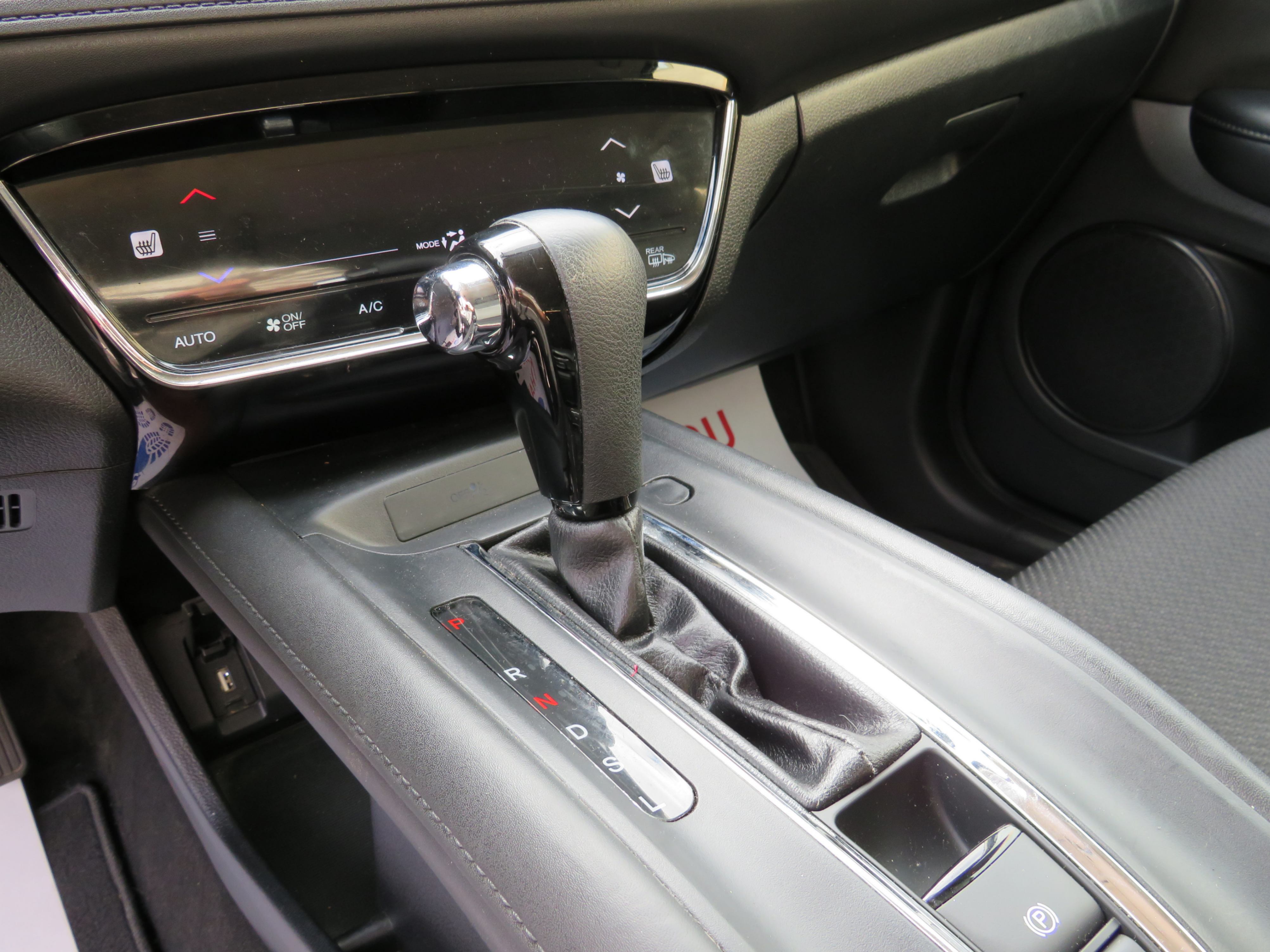 /laautomotive/2016-Honda-HR-V-4019495031344307.jpg