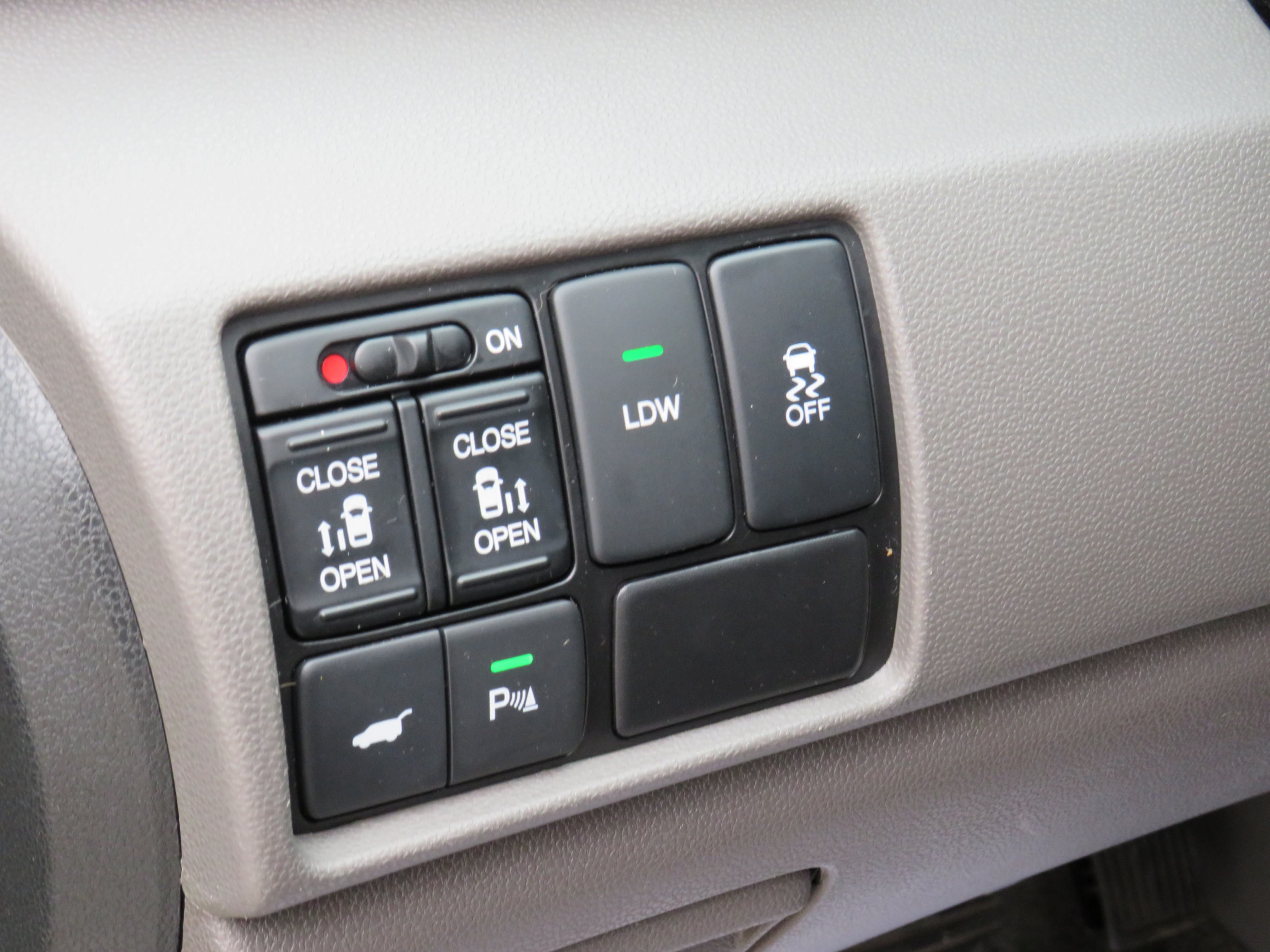 /laautomotive/2016-Honda-Odyssey-538442411655117.jpg