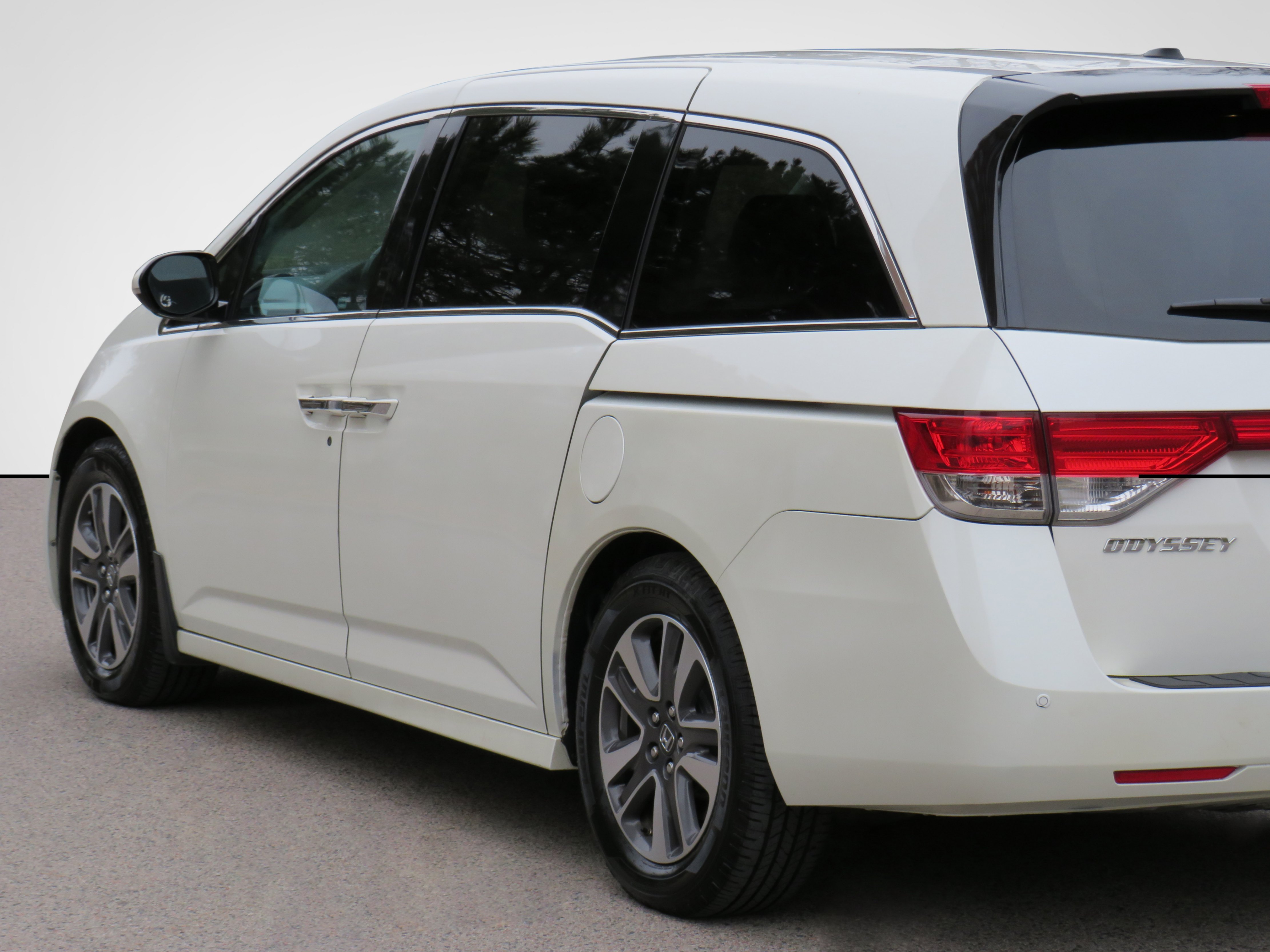 /laautomotive/2016-Honda-Odyssey-791485139729958.jpg