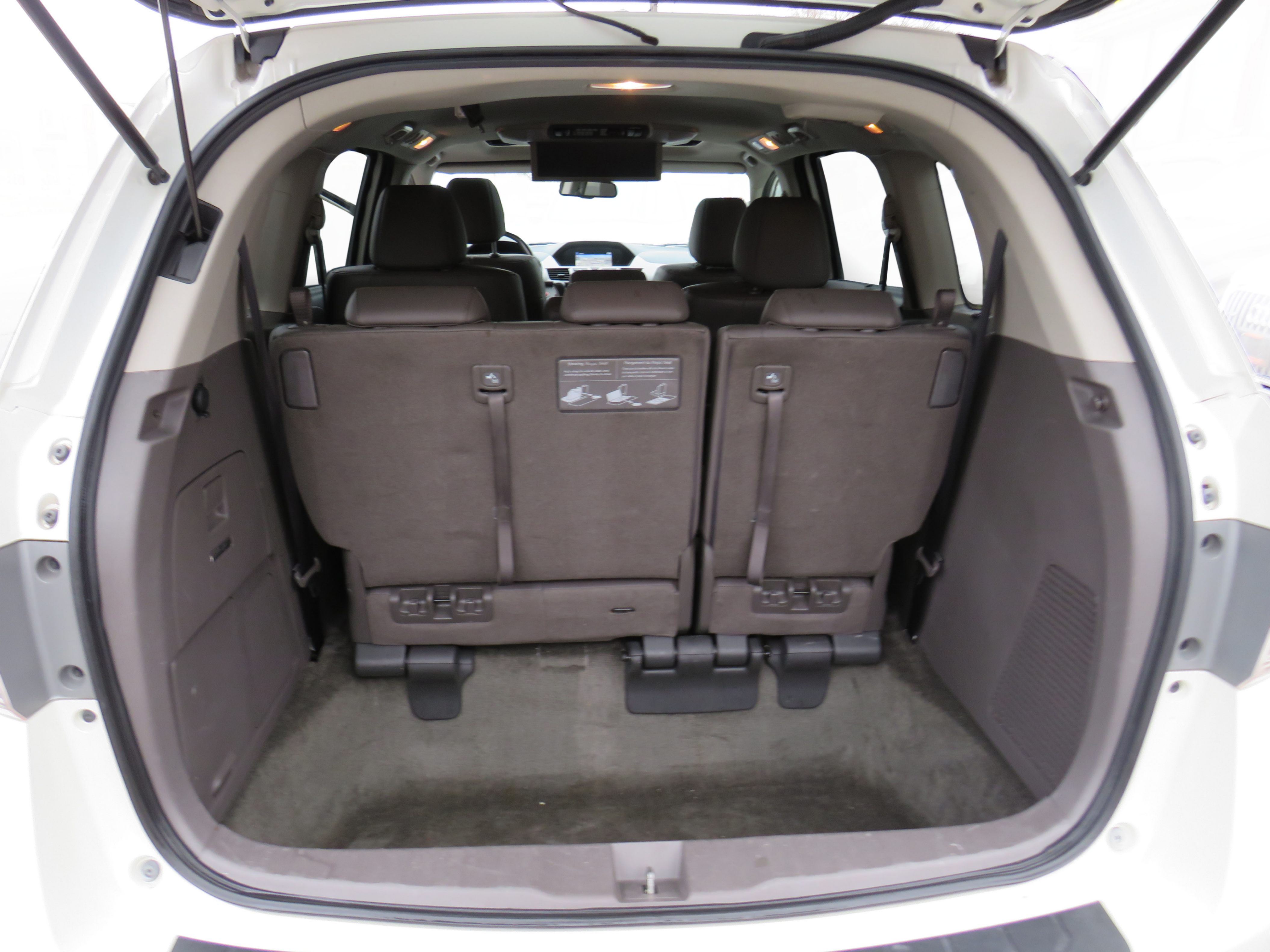 /laautomotive/2016-Honda-Odyssey-7990012886541156.jpg