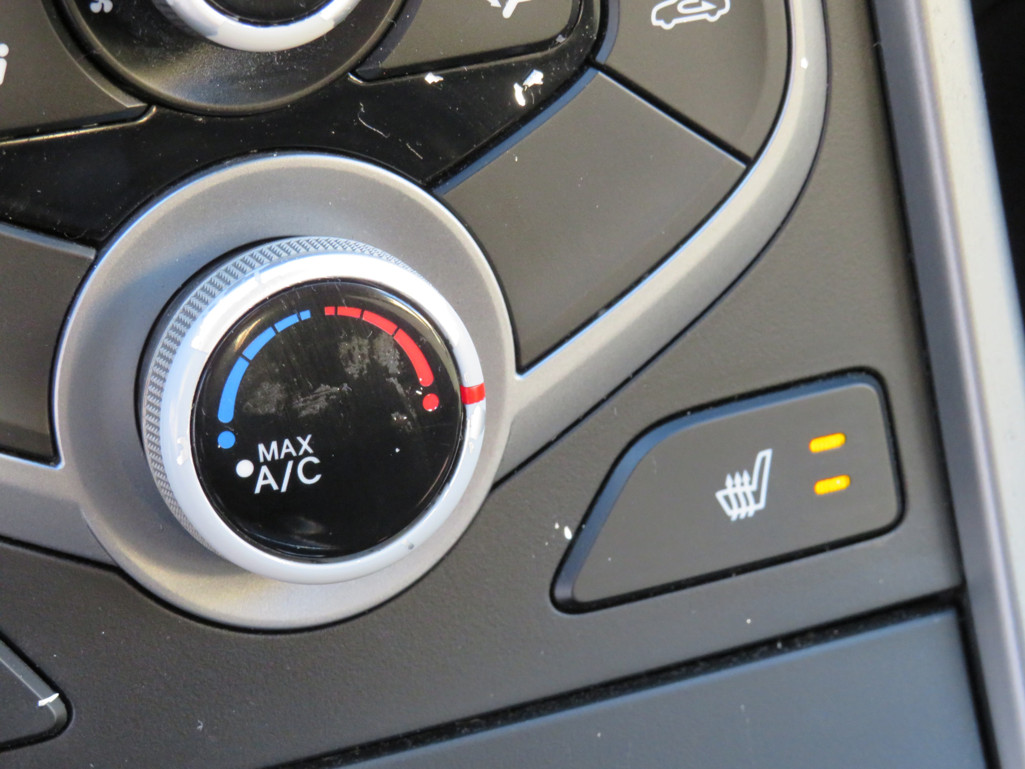 /laautomotive/2016-Hyundai-Elantra-1607566041092725.jpg