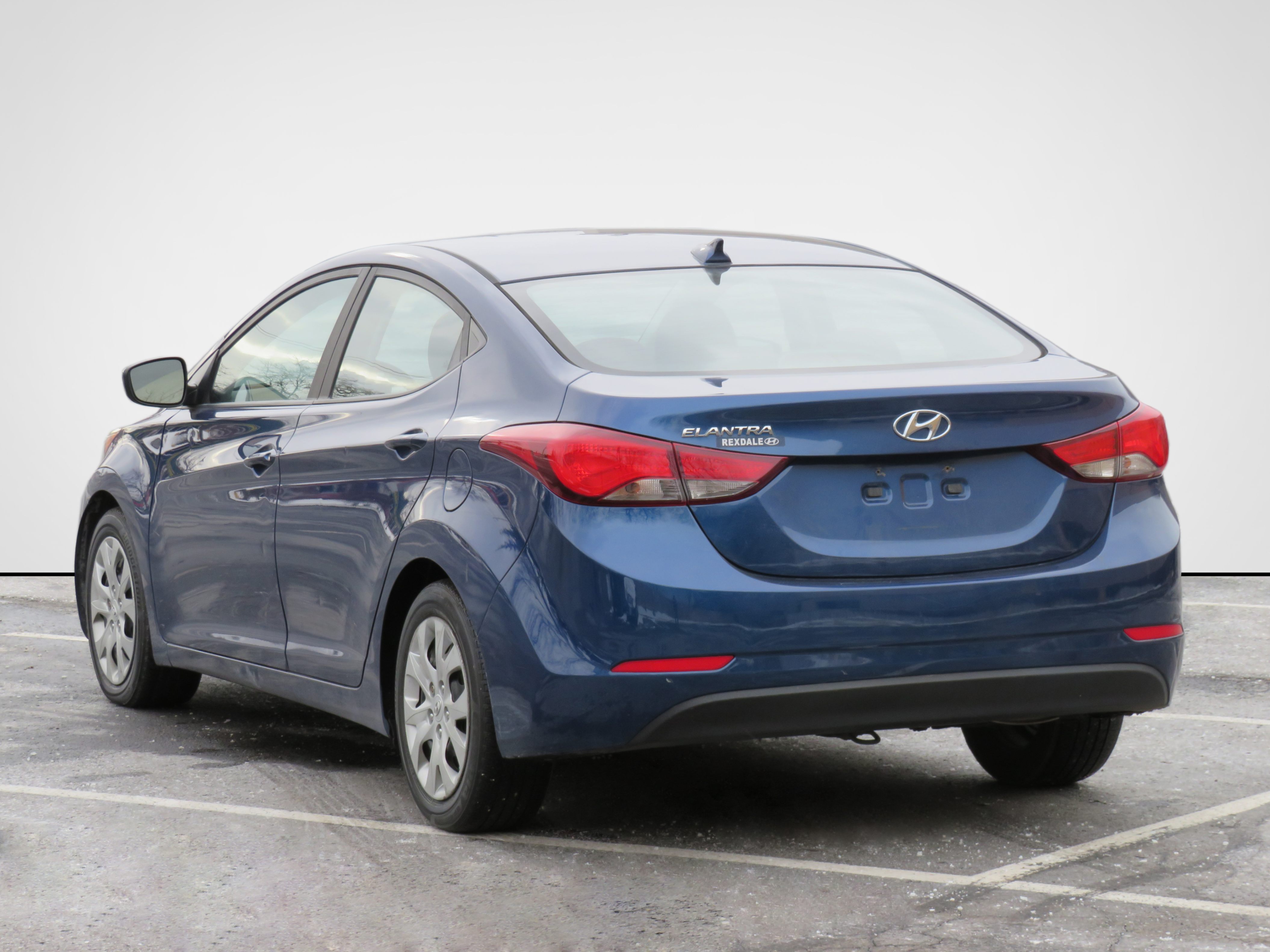 /laautomotive/2016-Hyundai-Elantra-4202937520750074.jpg