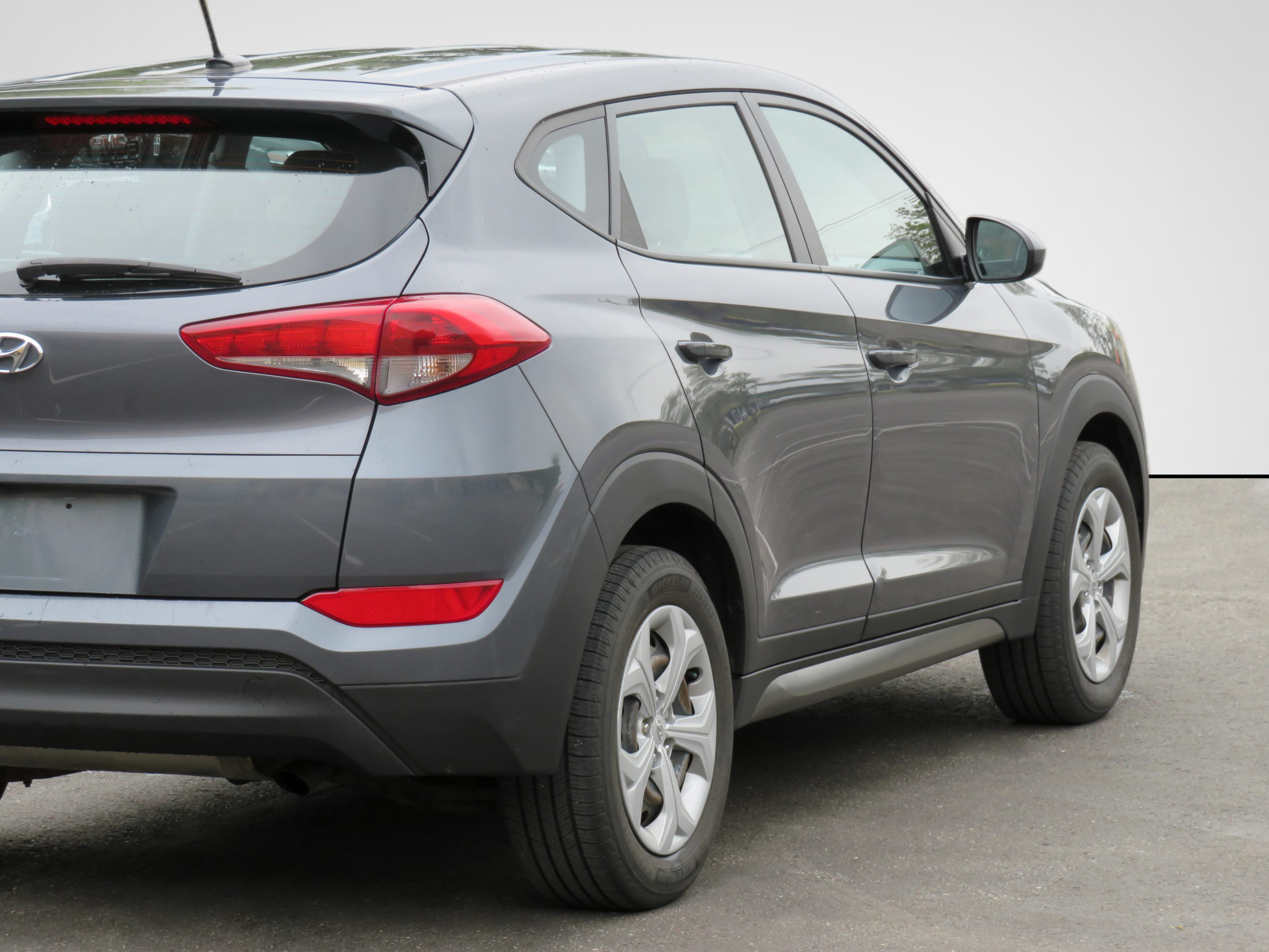 /laautomotive/2016-Hyundai-Tucson-12014218852895286.jpg