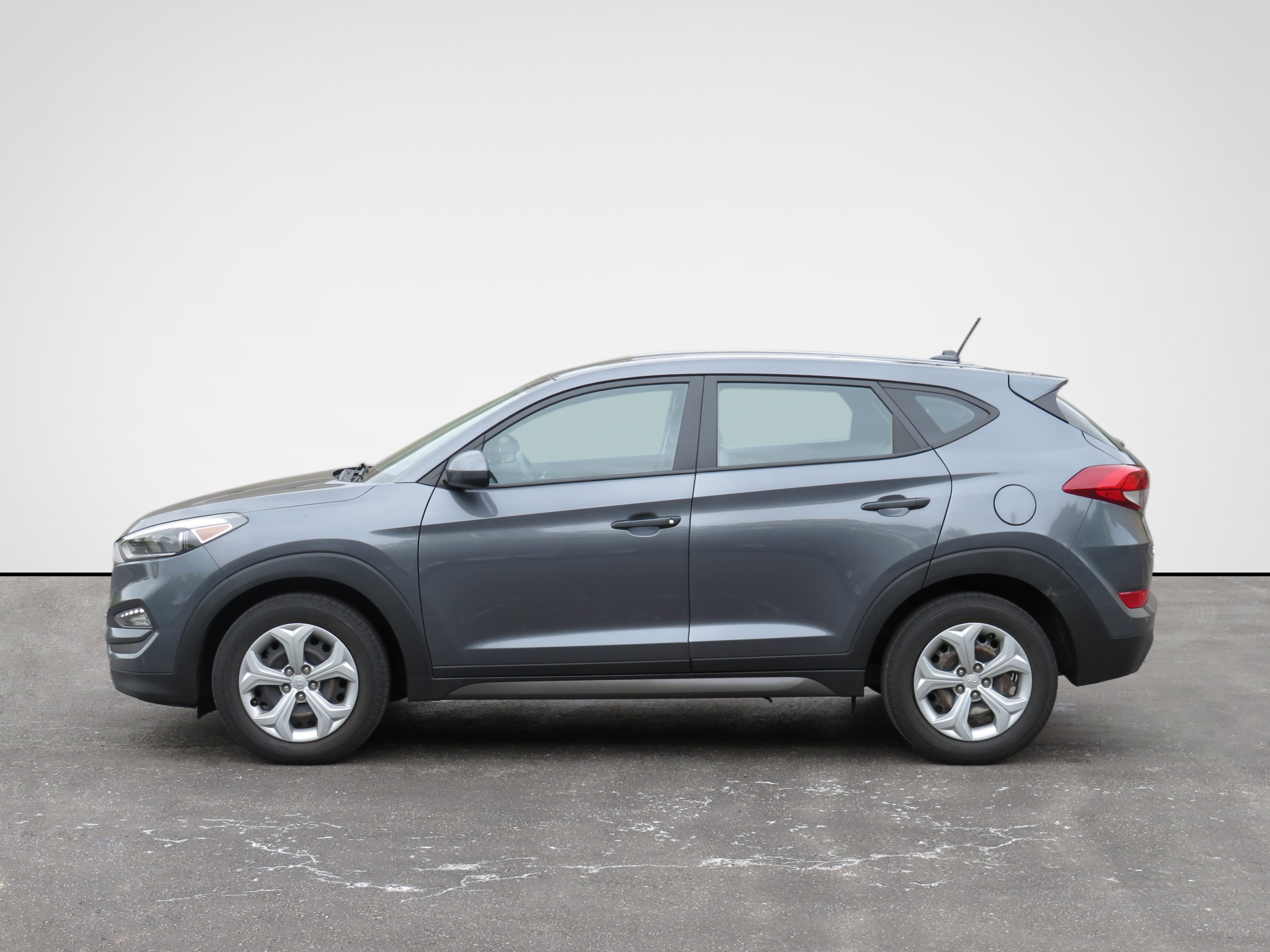 /laautomotive/2016-Hyundai-Tucson-2744359318217495.jpg