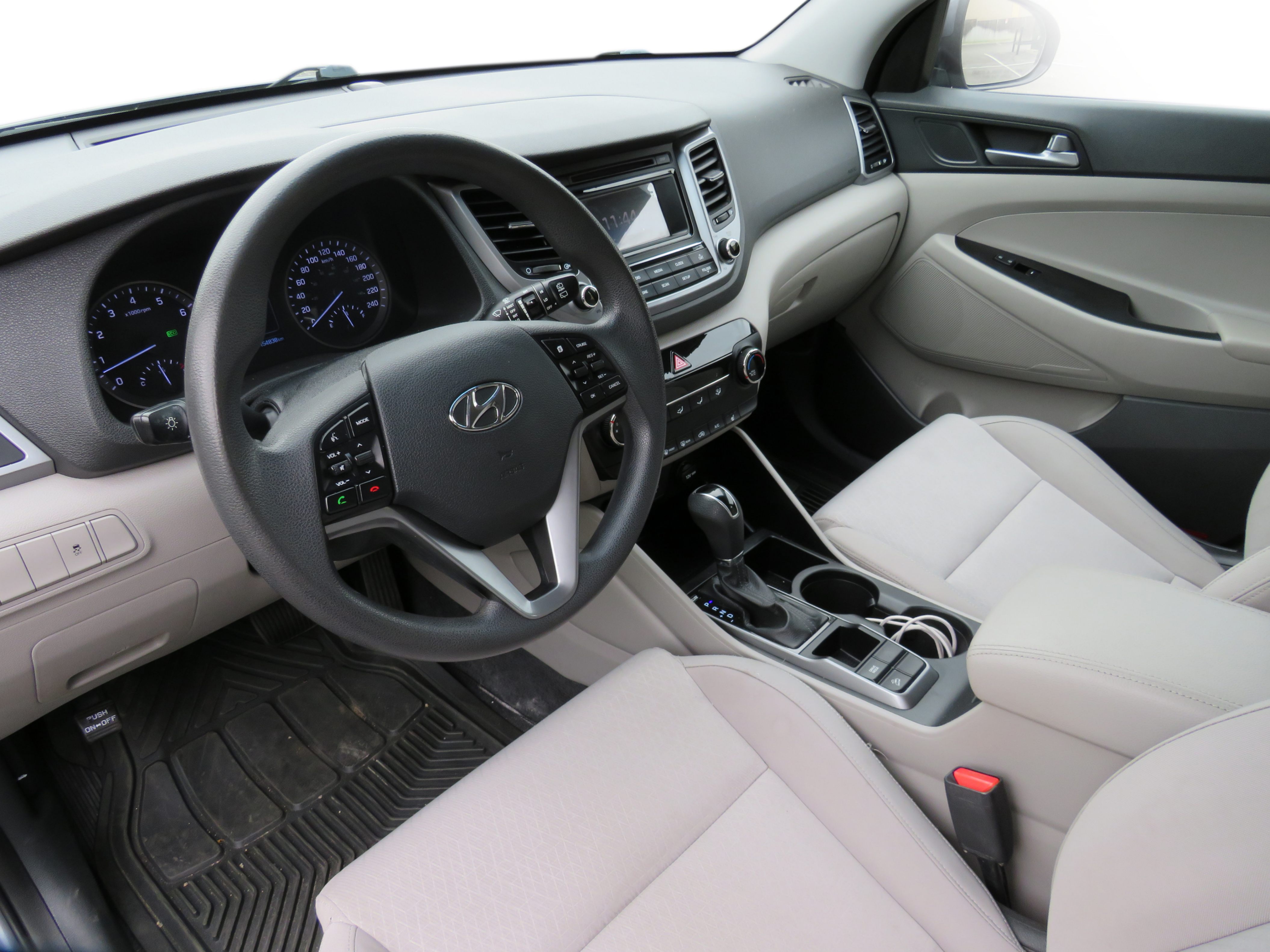 /laautomotive/2016-Hyundai-Tucson-29620966256325265.jpg