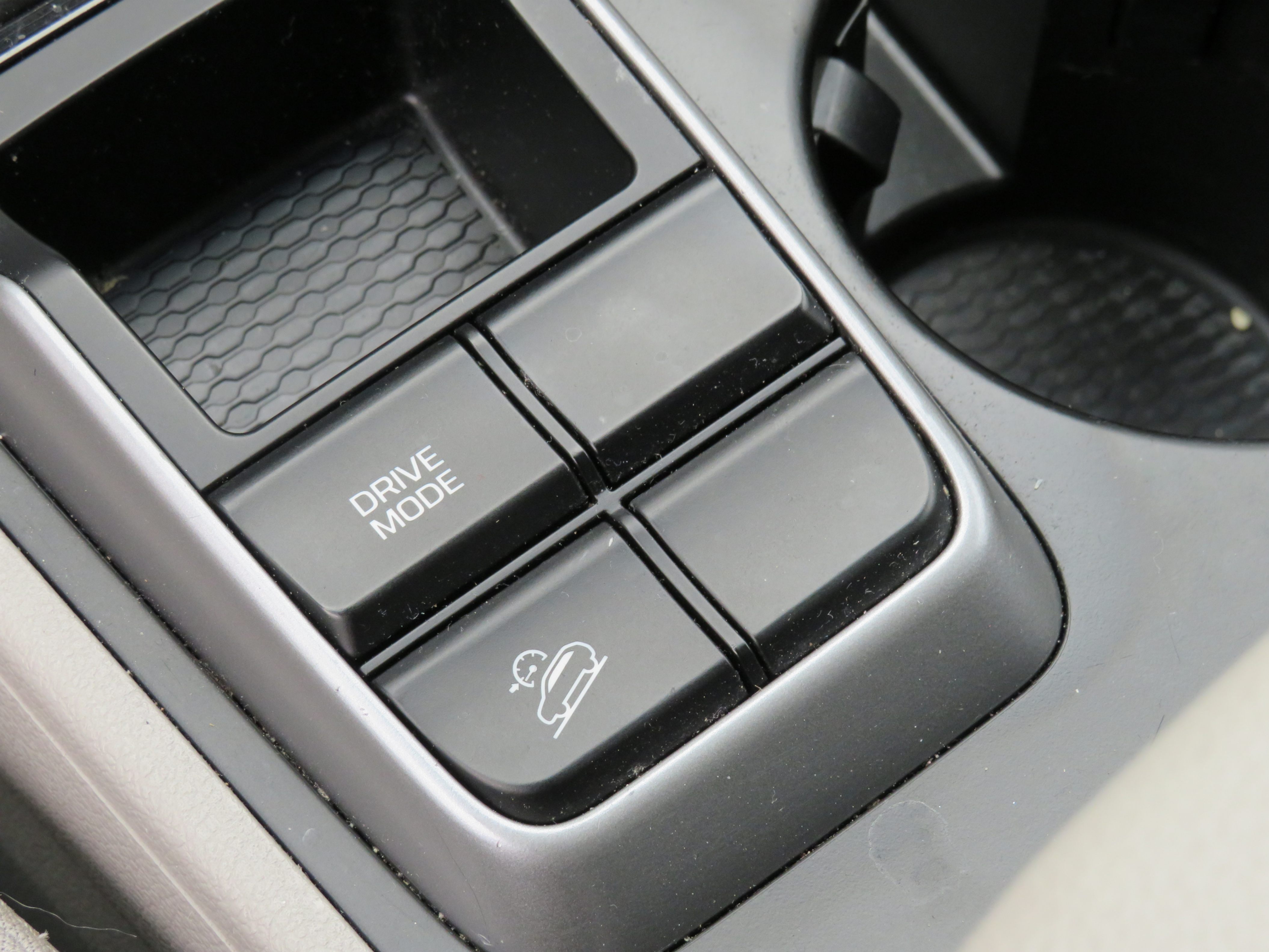 /laautomotive/2016-Hyundai-Tucson-7168374887479461.jpg