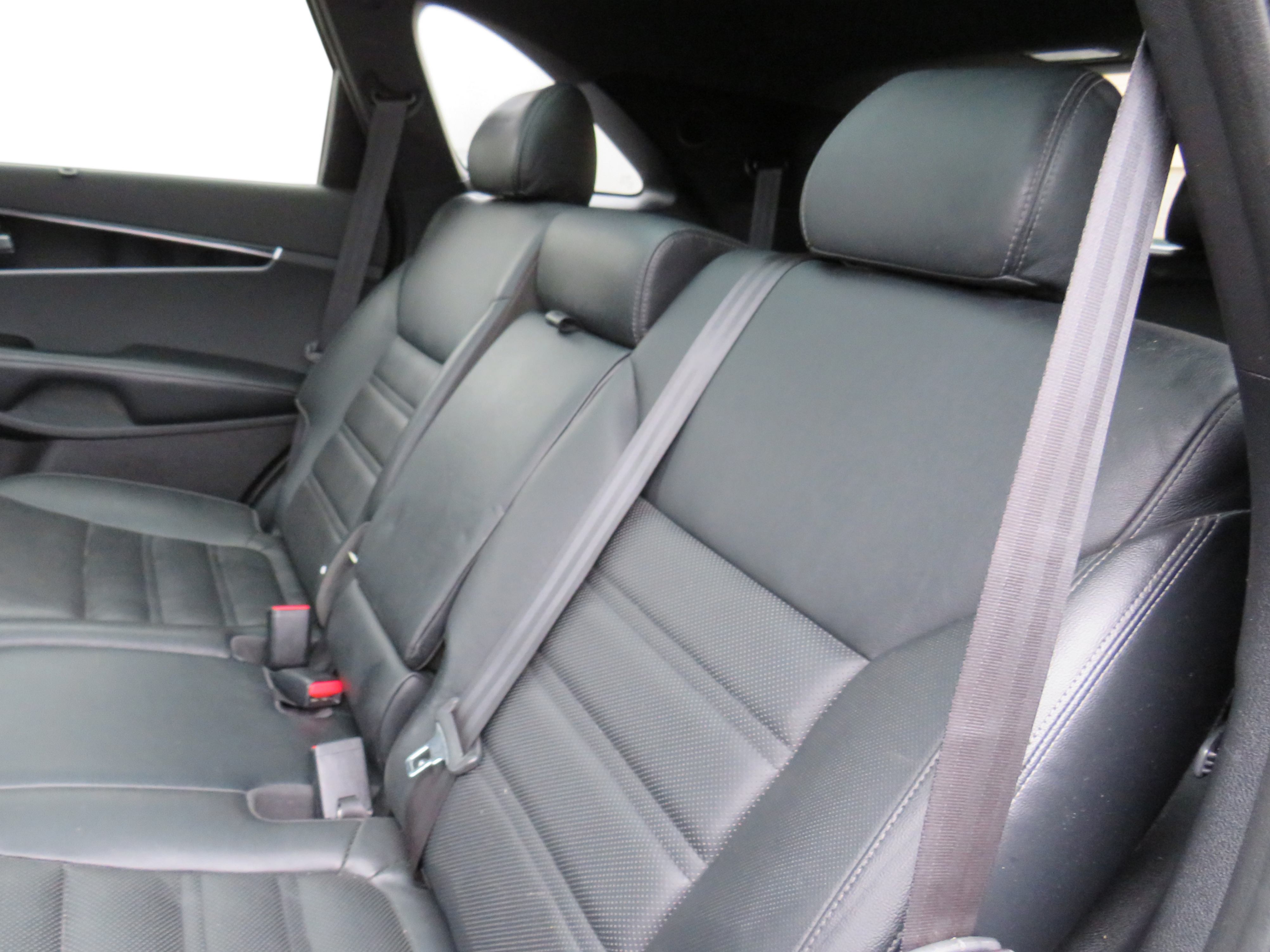 /laautomotive/2016-Kia-Sorento-03304909370782849.jpg