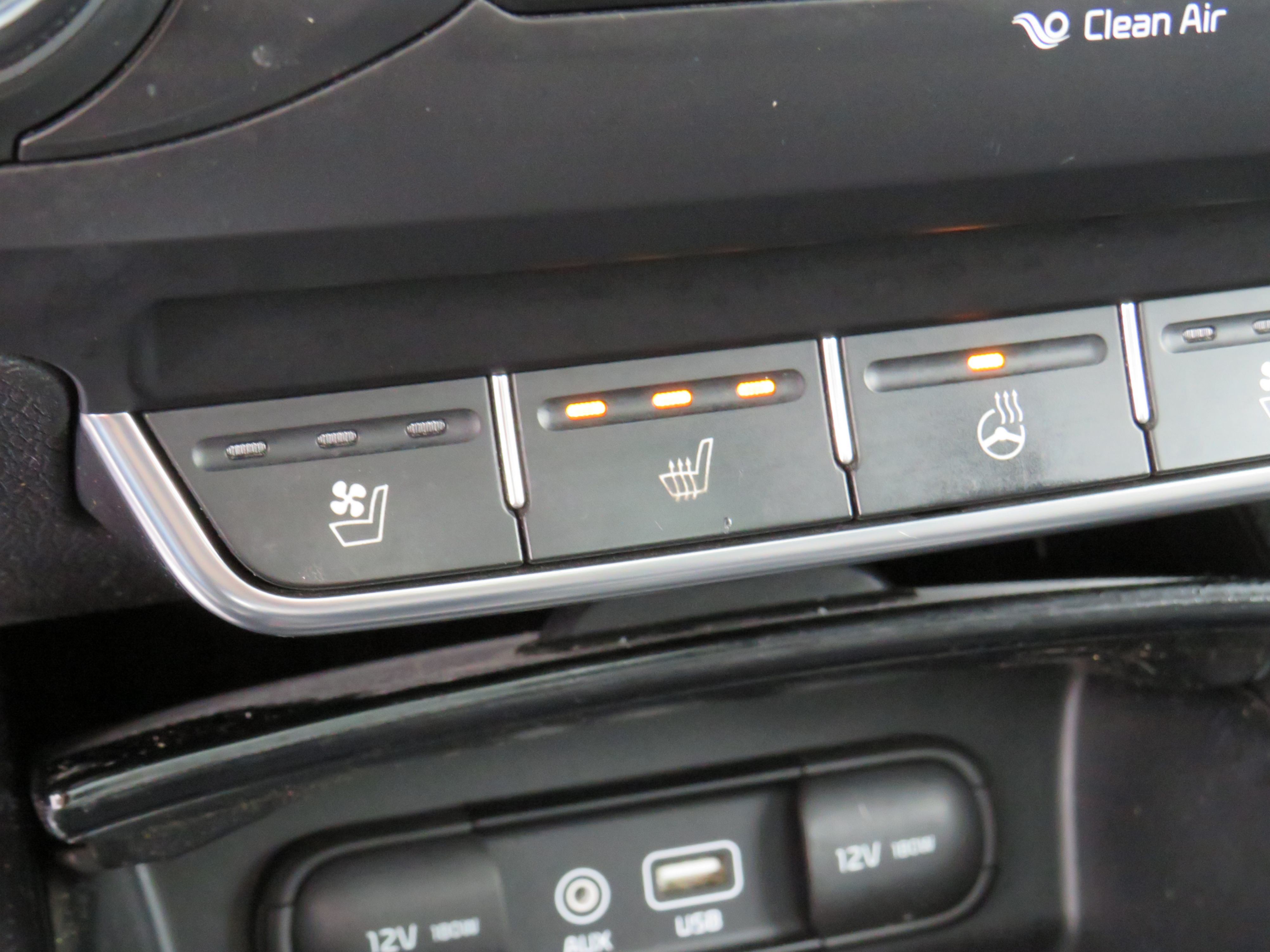 /laautomotive/2016-Kia-Sorento-8348556848531057.jpg