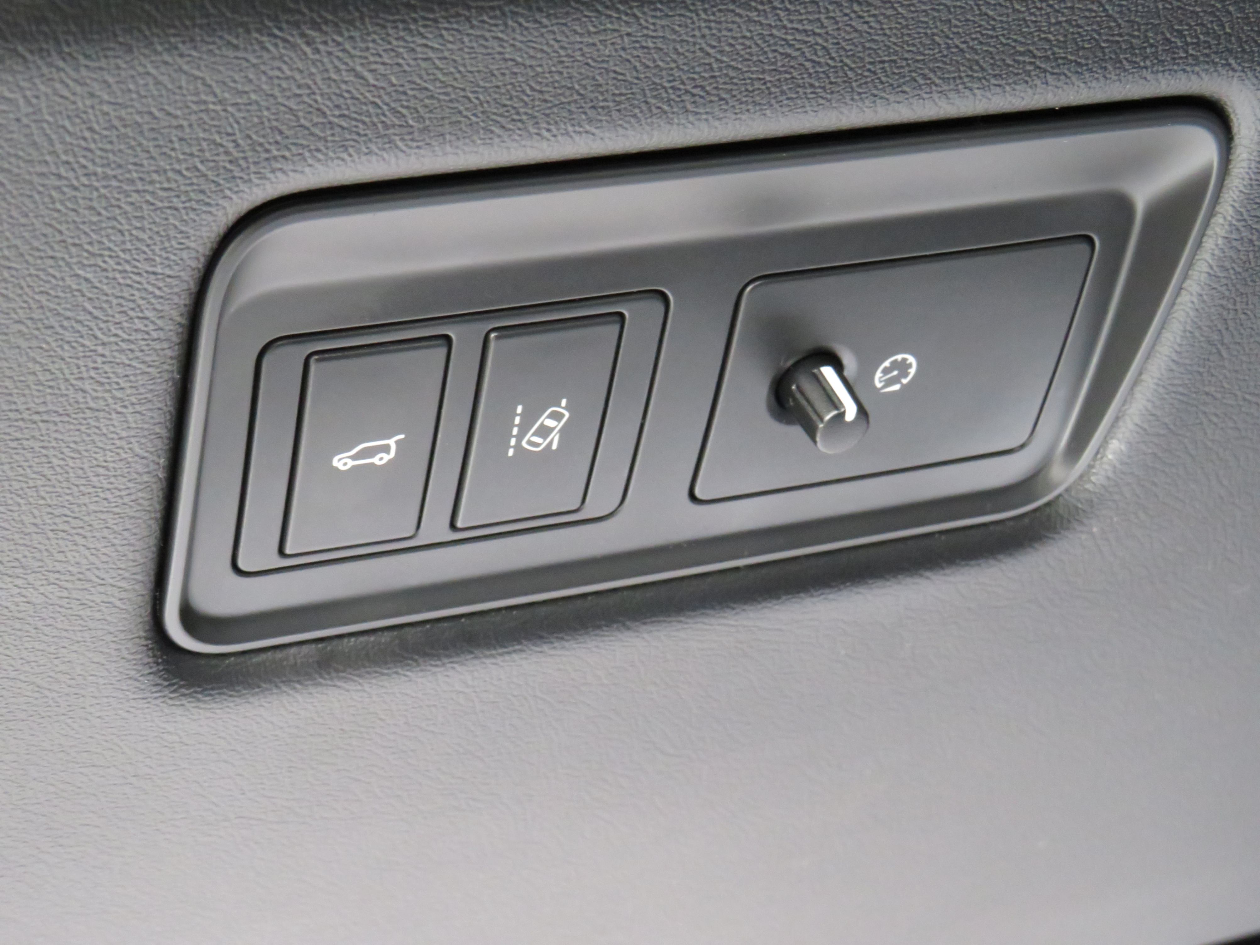 /laautomotive/2016-LandRover-RangeRover-019448770619310052.jpg