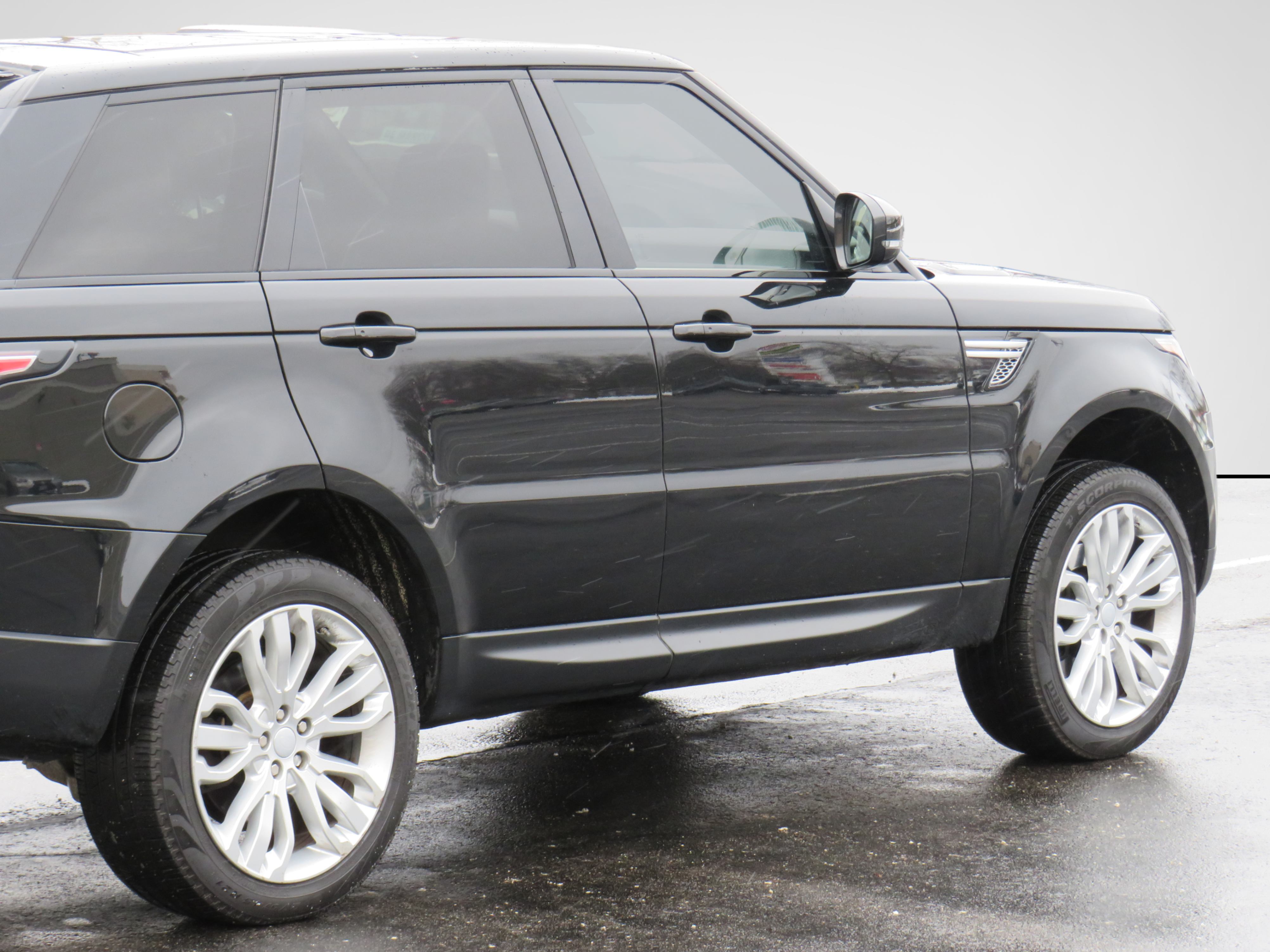 /laautomotive/2016-LandRover-RangeRover-5369568886108071.jpg