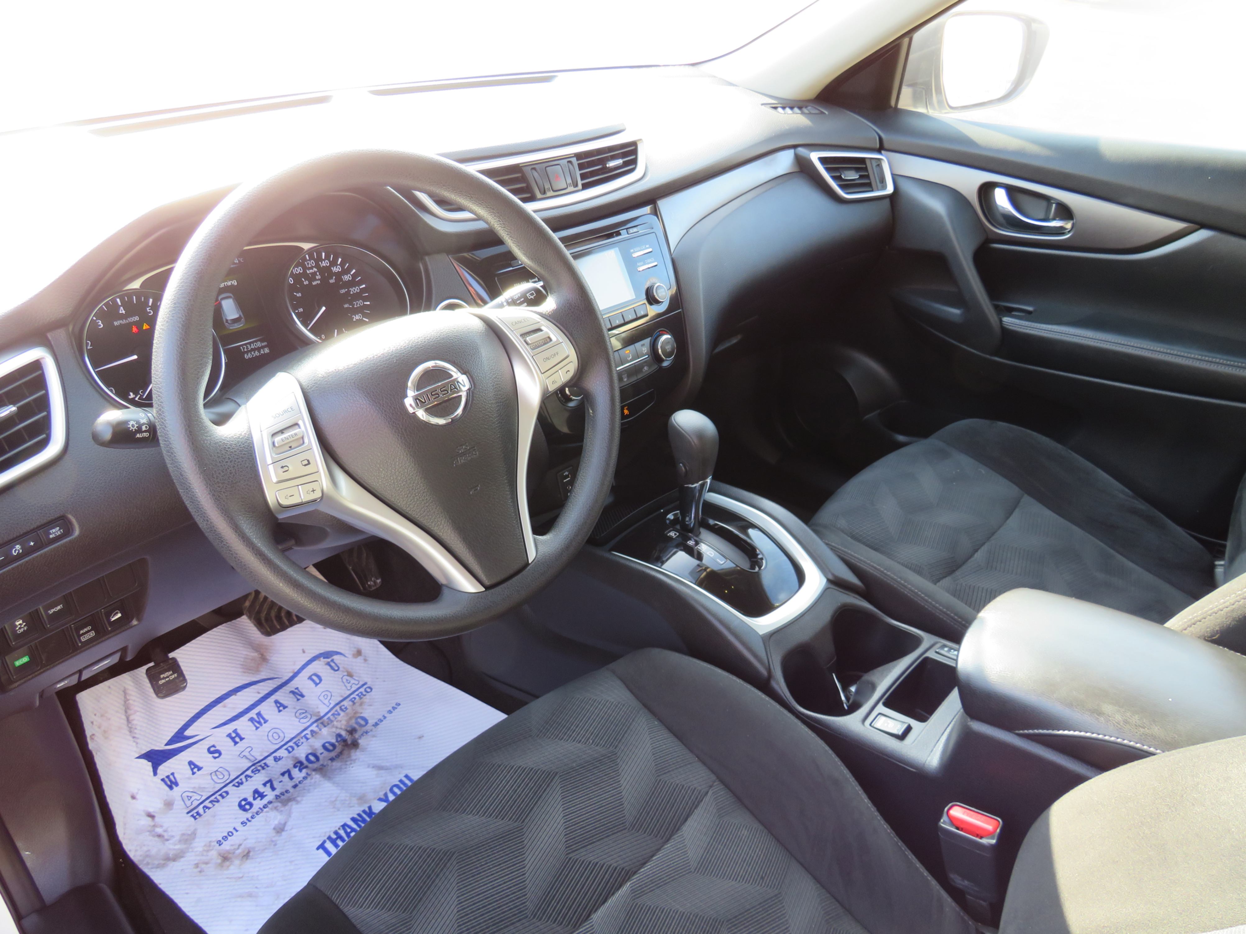 /laautomotive/2016-Nissan-Rogue-9367708676818012.jpg