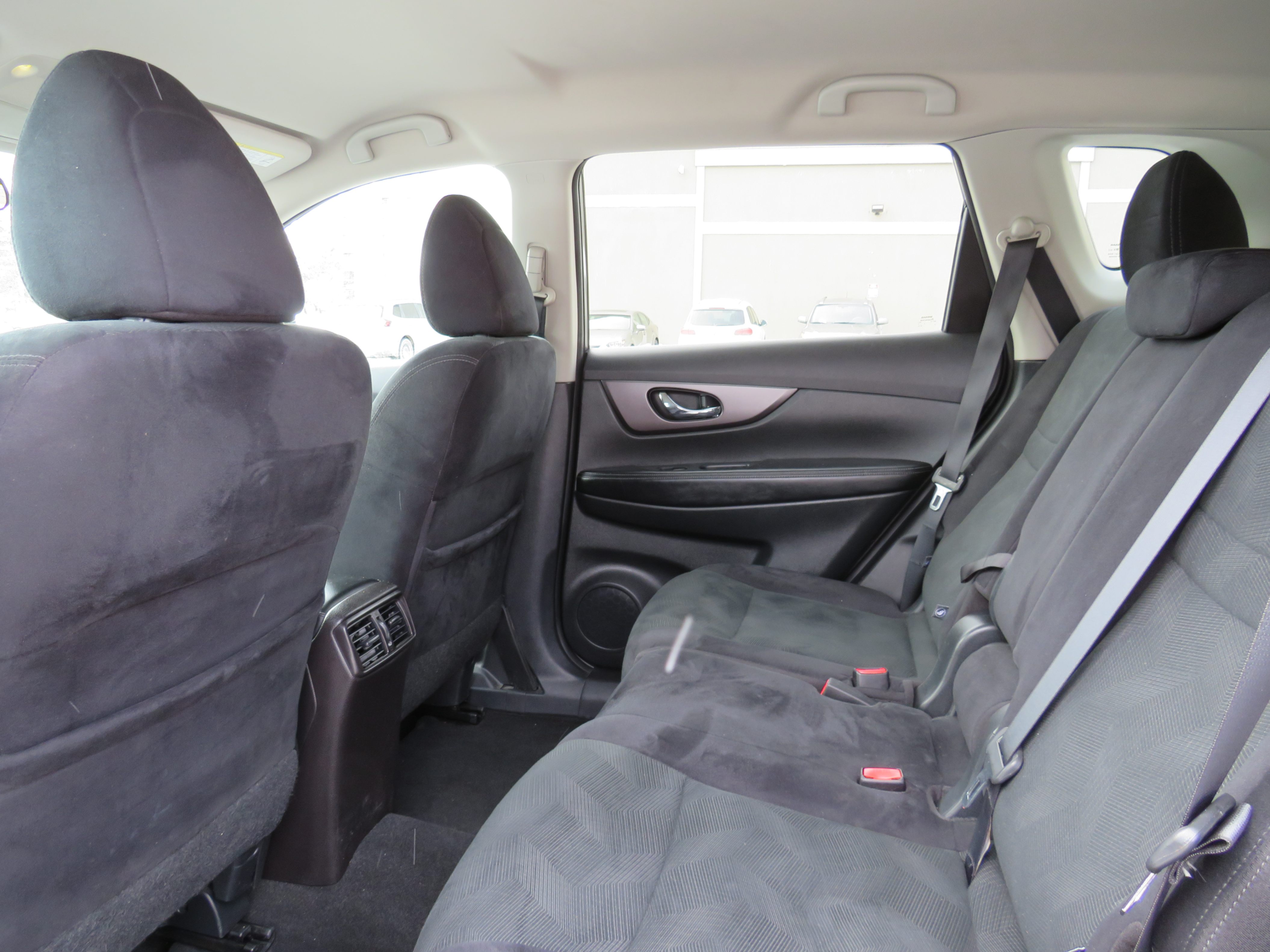 /laautomotive/2016-Nissan-Rogue-9620838602863273.jpg