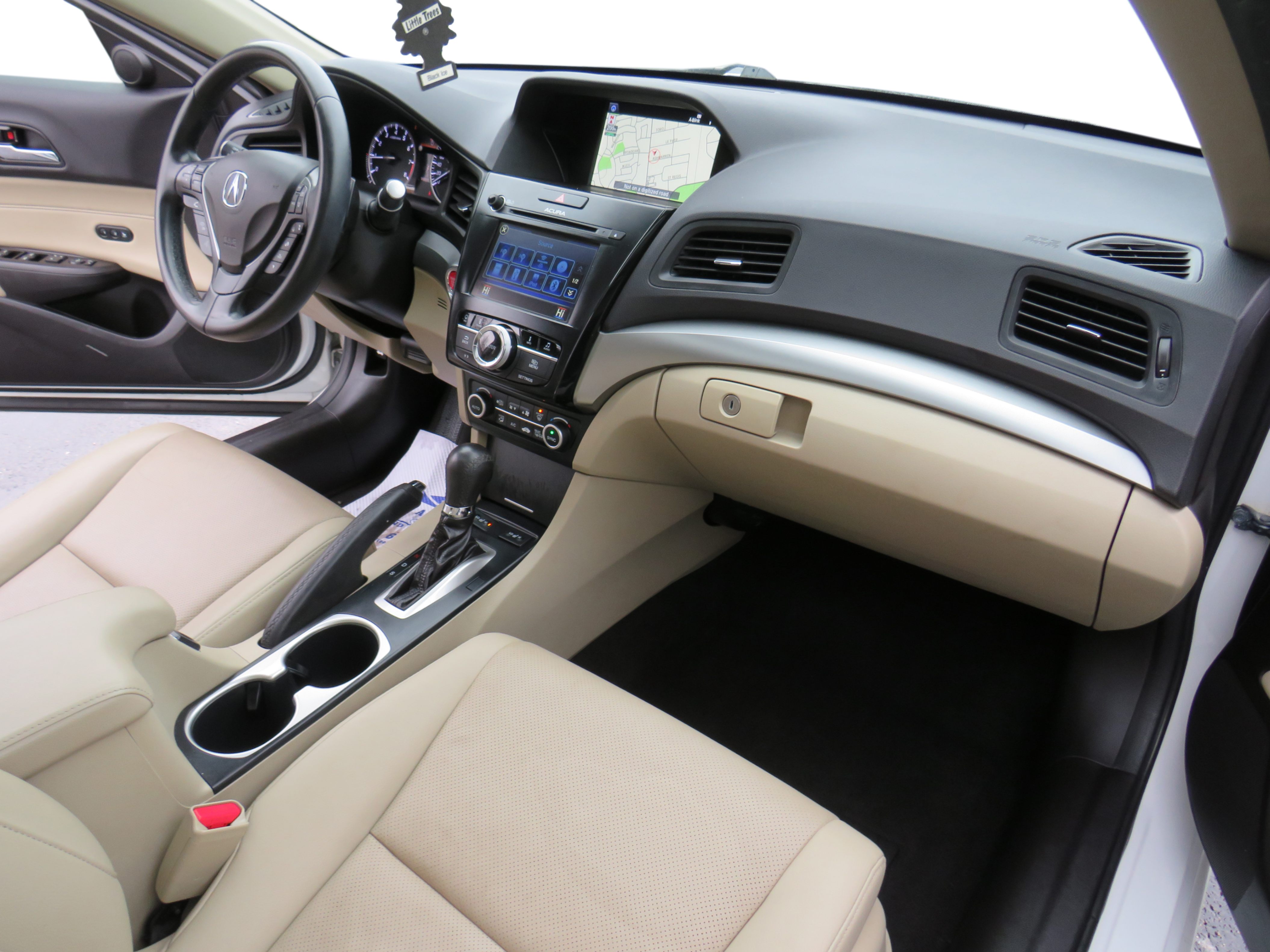 /laautomotive/2017-Acura-ILX-05354195858633992.jpg