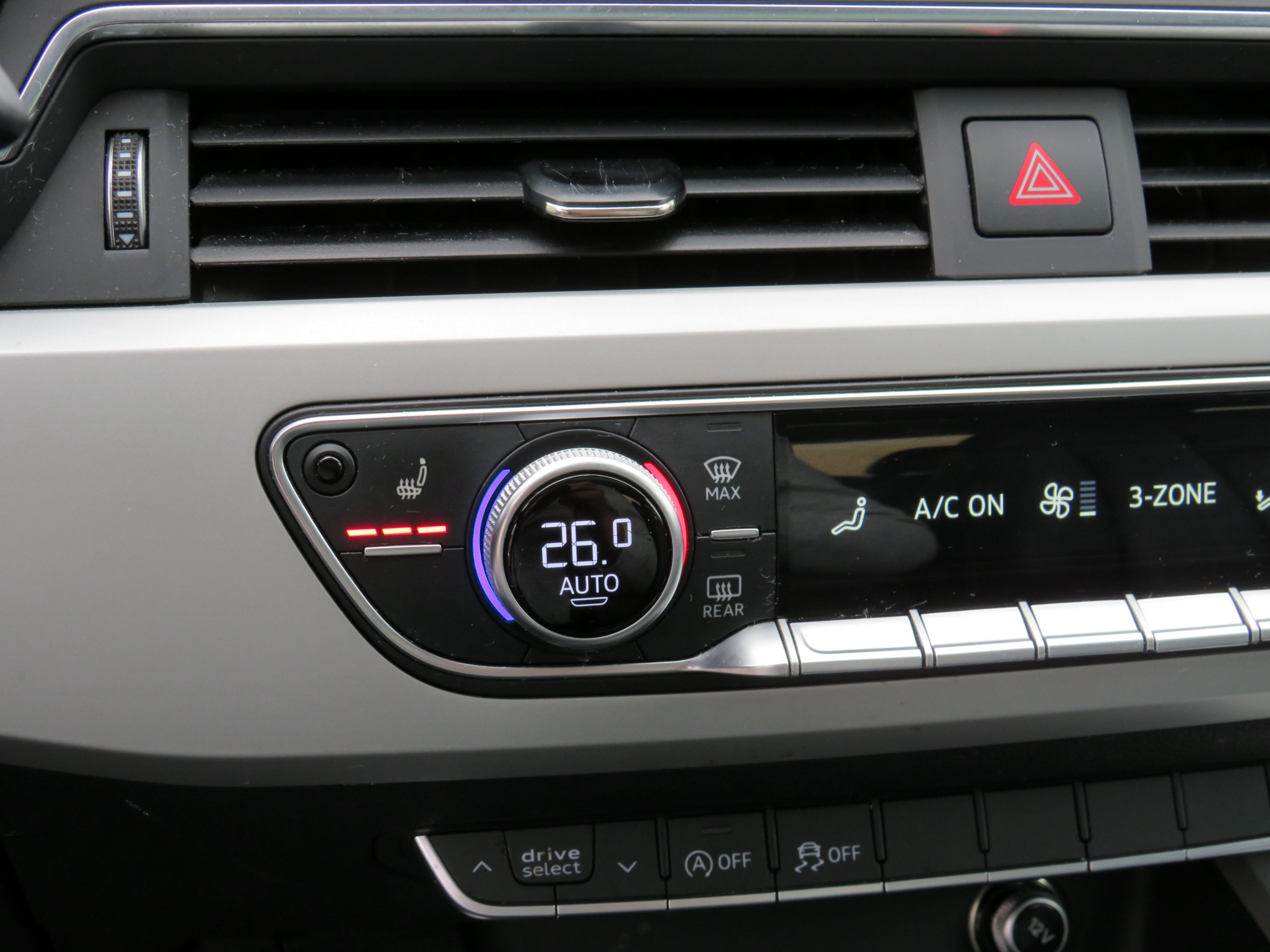 /laautomotive/2017-Audi-A4-12460594464374197.jpg