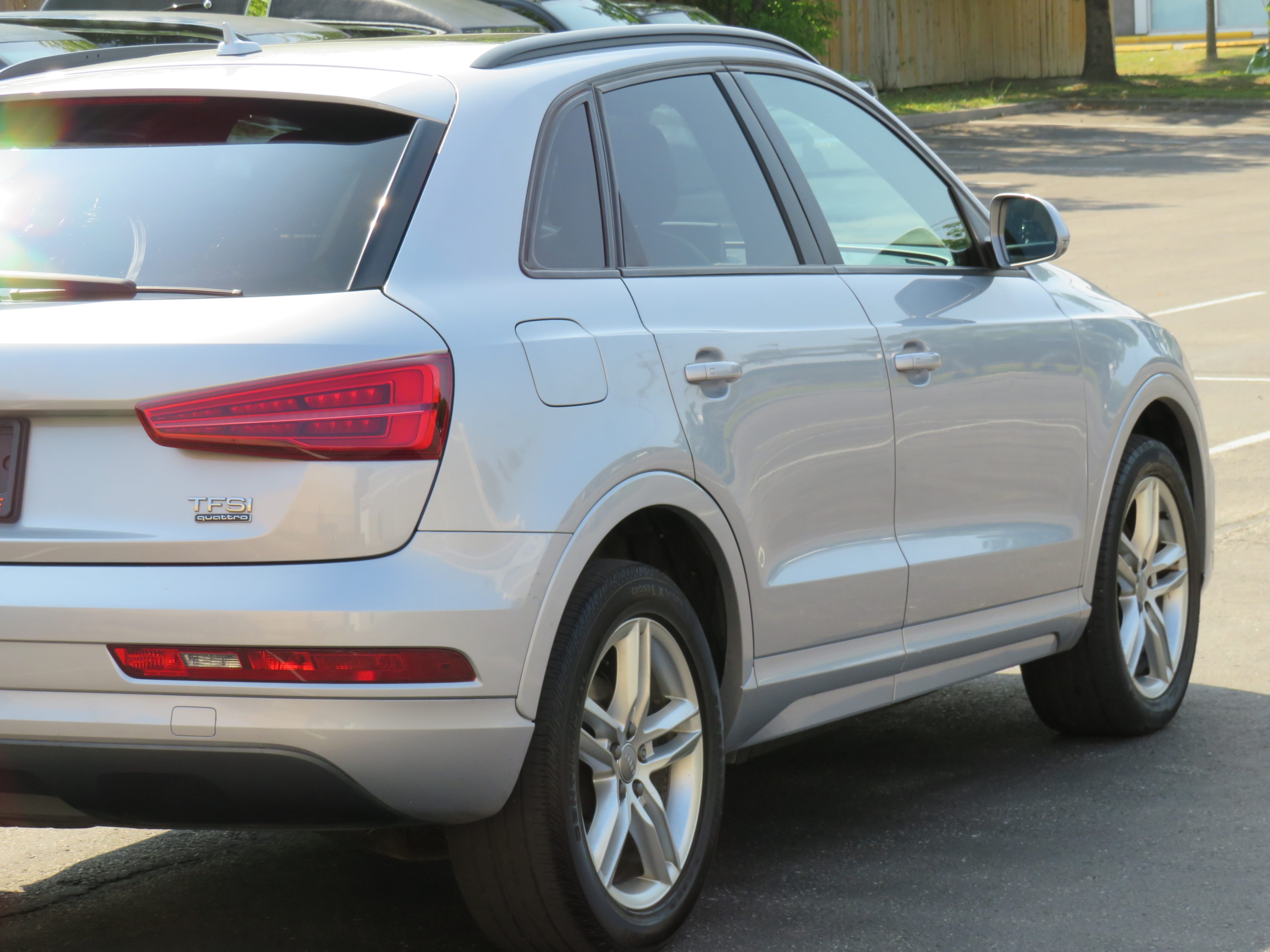 /laautomotive/2017-Audi-Q3-37176810981158437.jpg