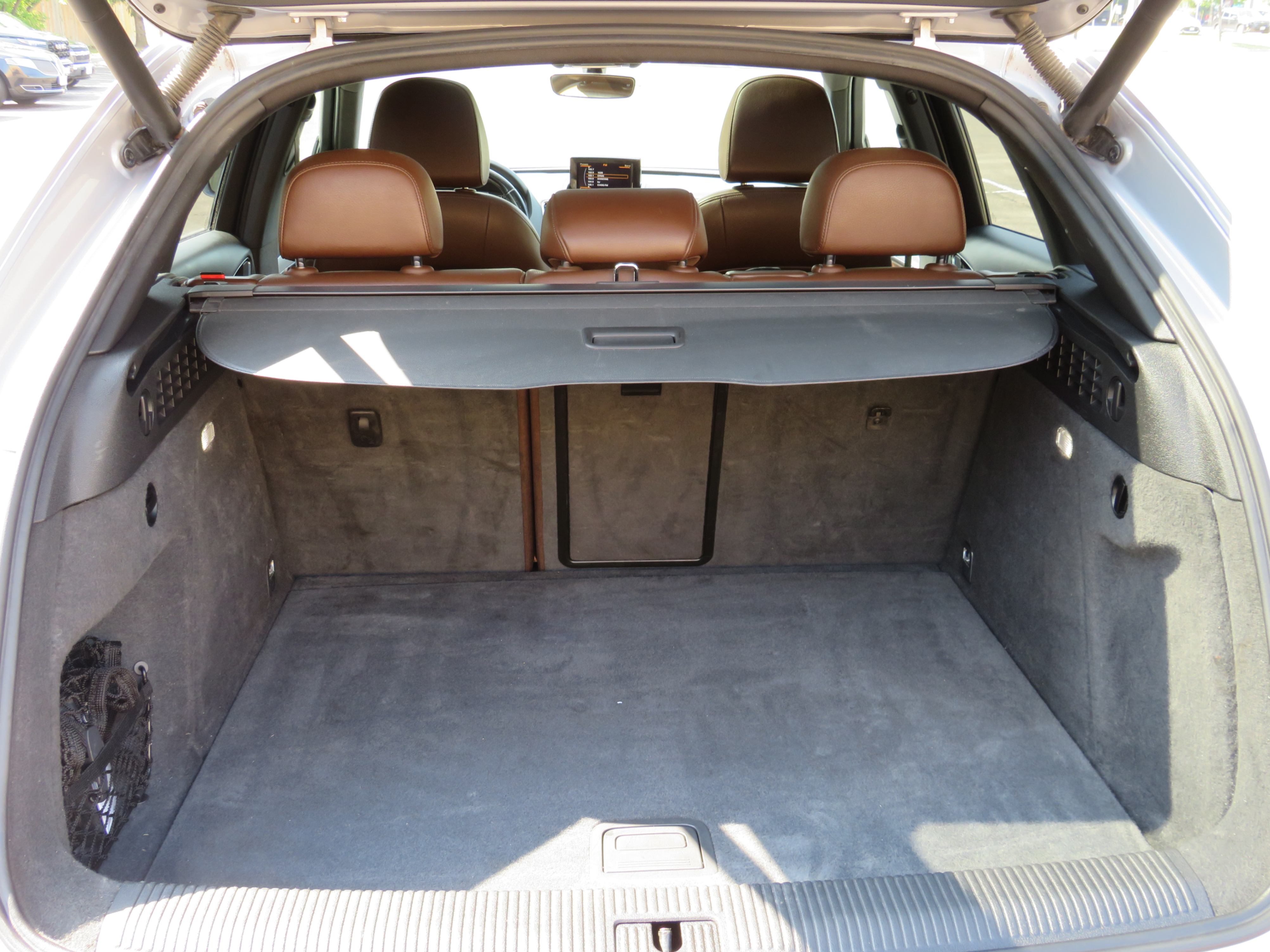 /laautomotive/2017-Audi-Q3-40103784542596554.jpg