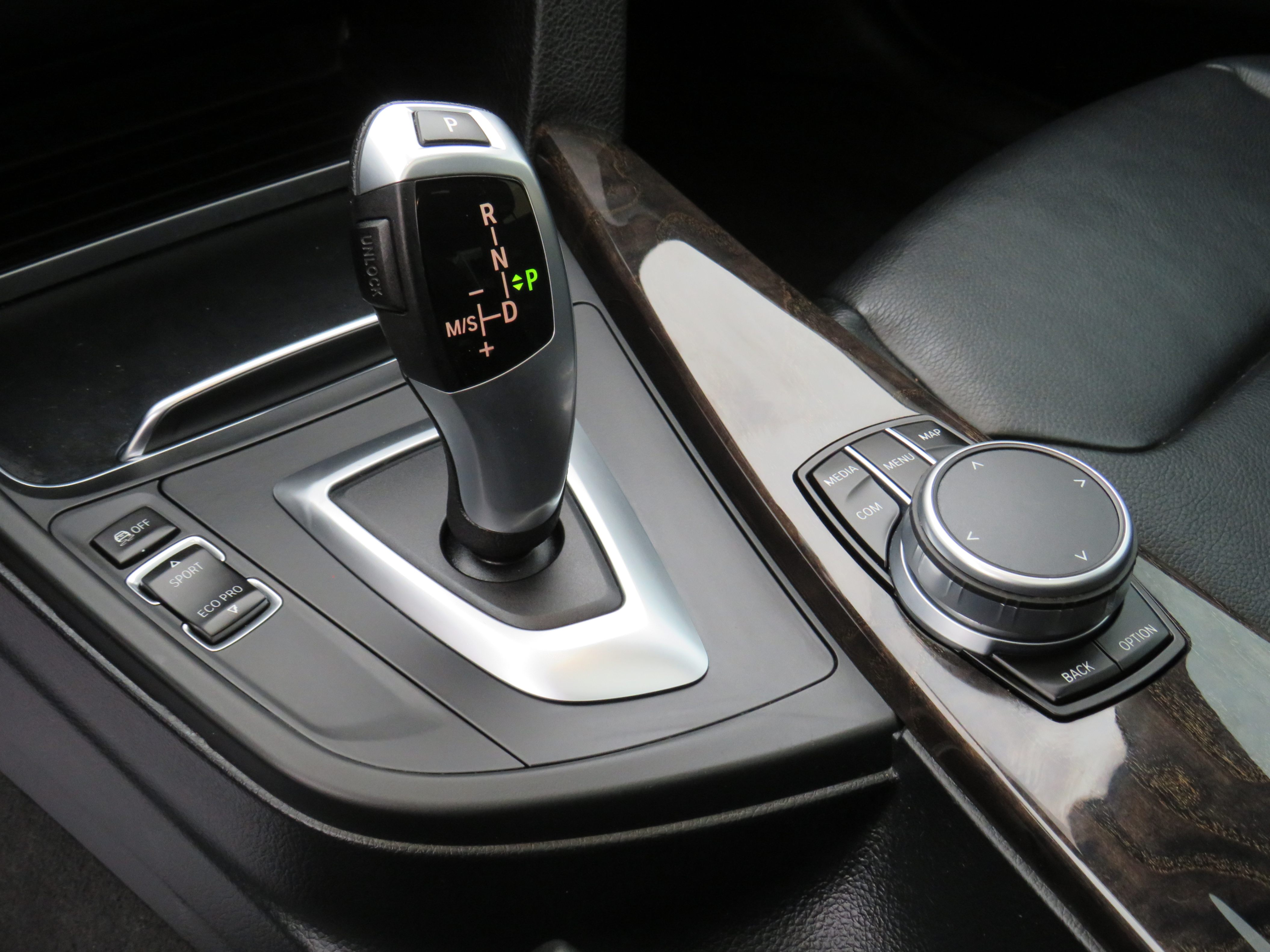 /laautomotive/2017-BMW-3Series-9663822437465399.jpg