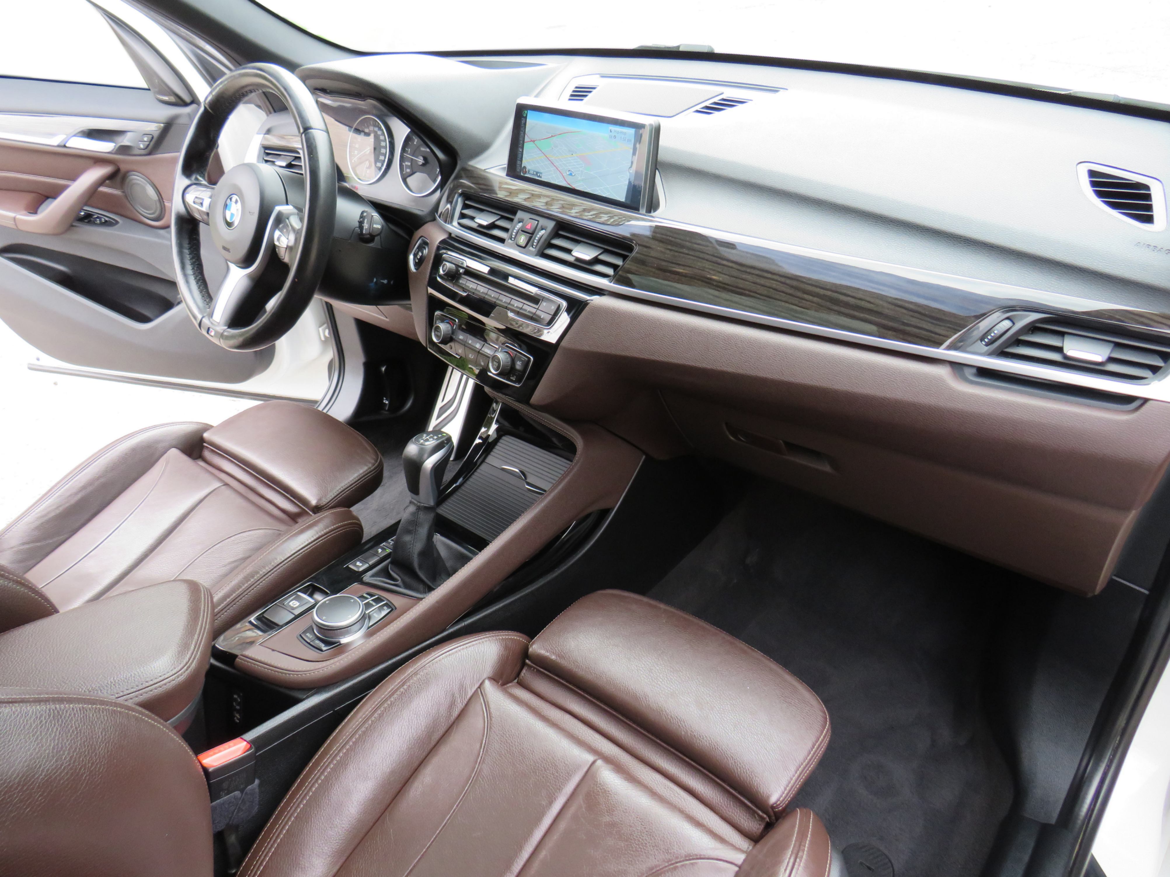/laautomotive/2017-BMW-X1-058275988851871796.jpg