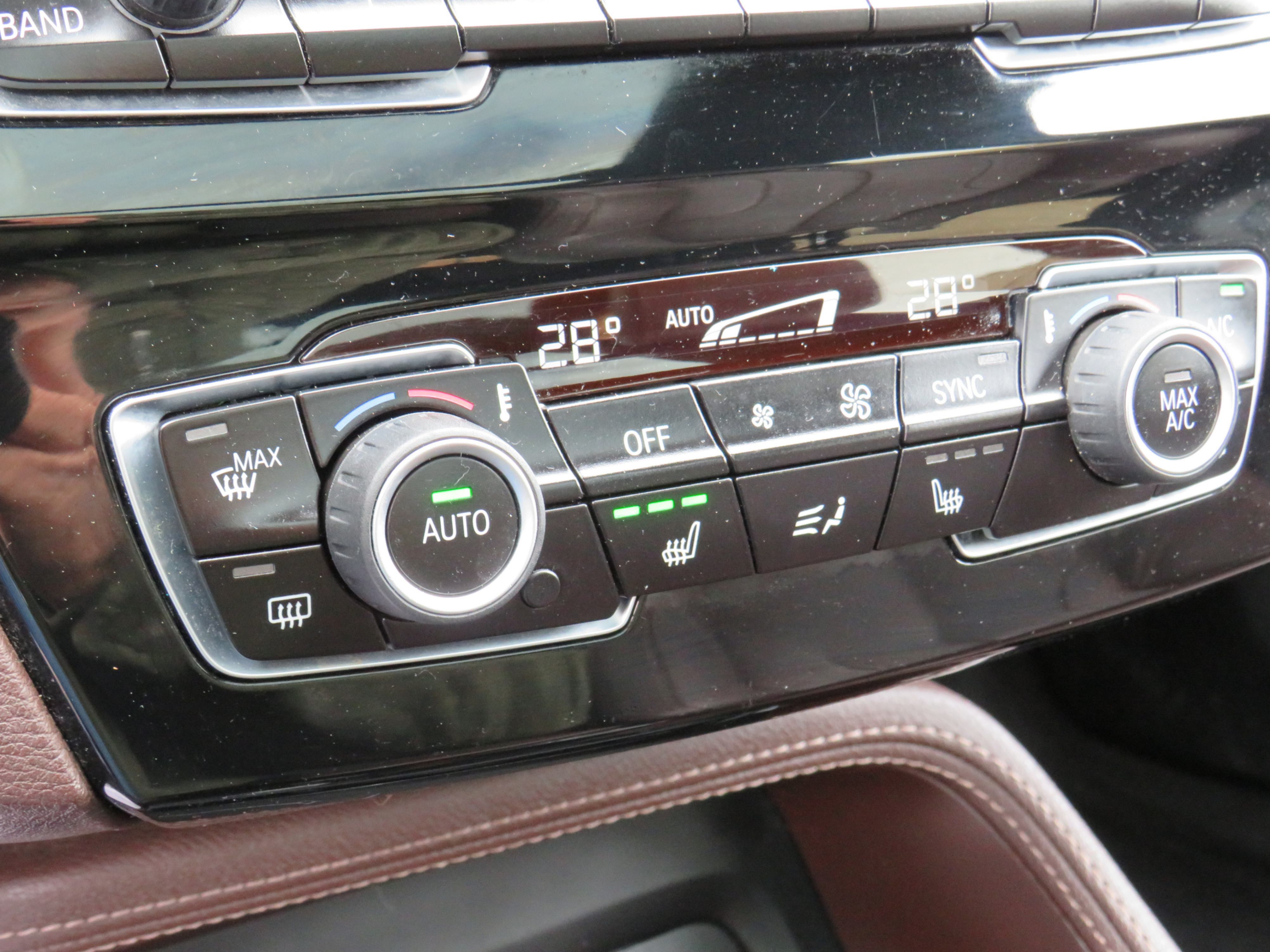 /laautomotive/2017-BMW-X1-6039539672810554.jpg