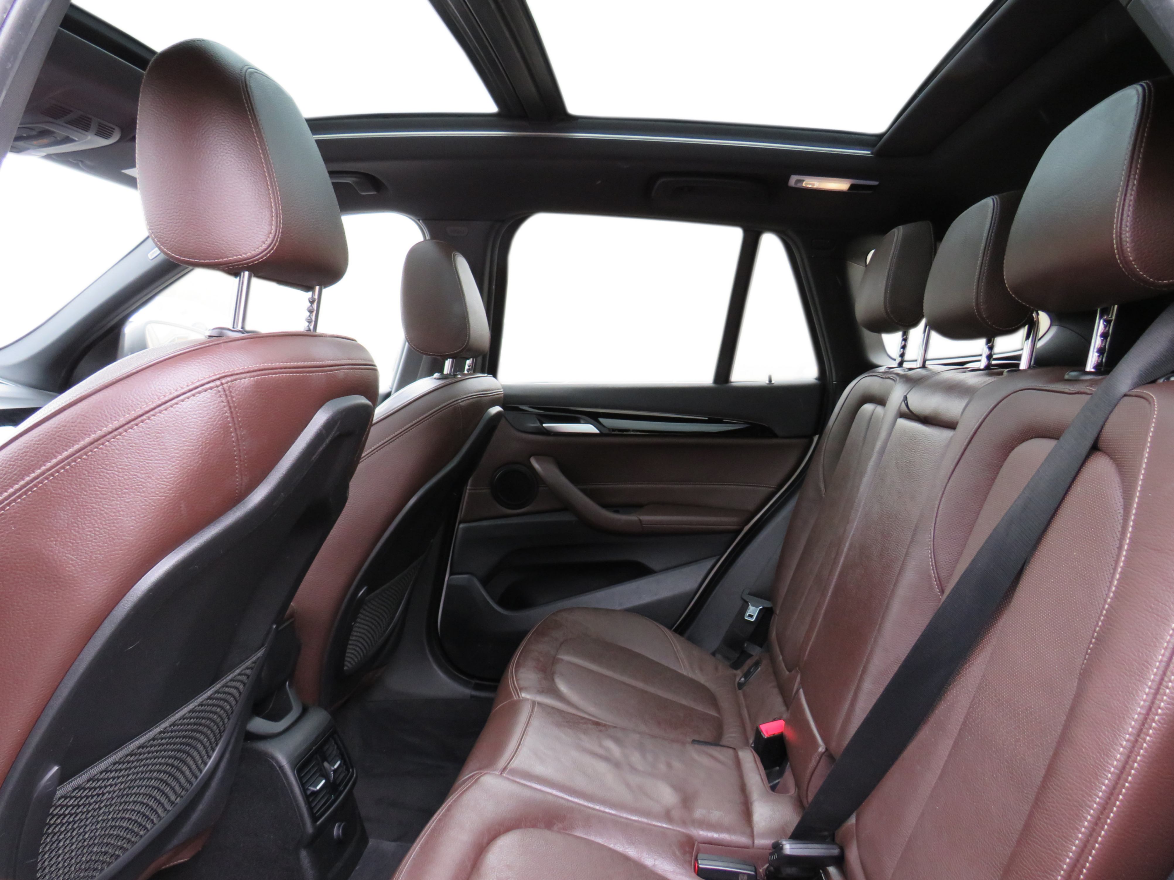 /laautomotive/2017-BMW-X1-6939304959032706.jpg