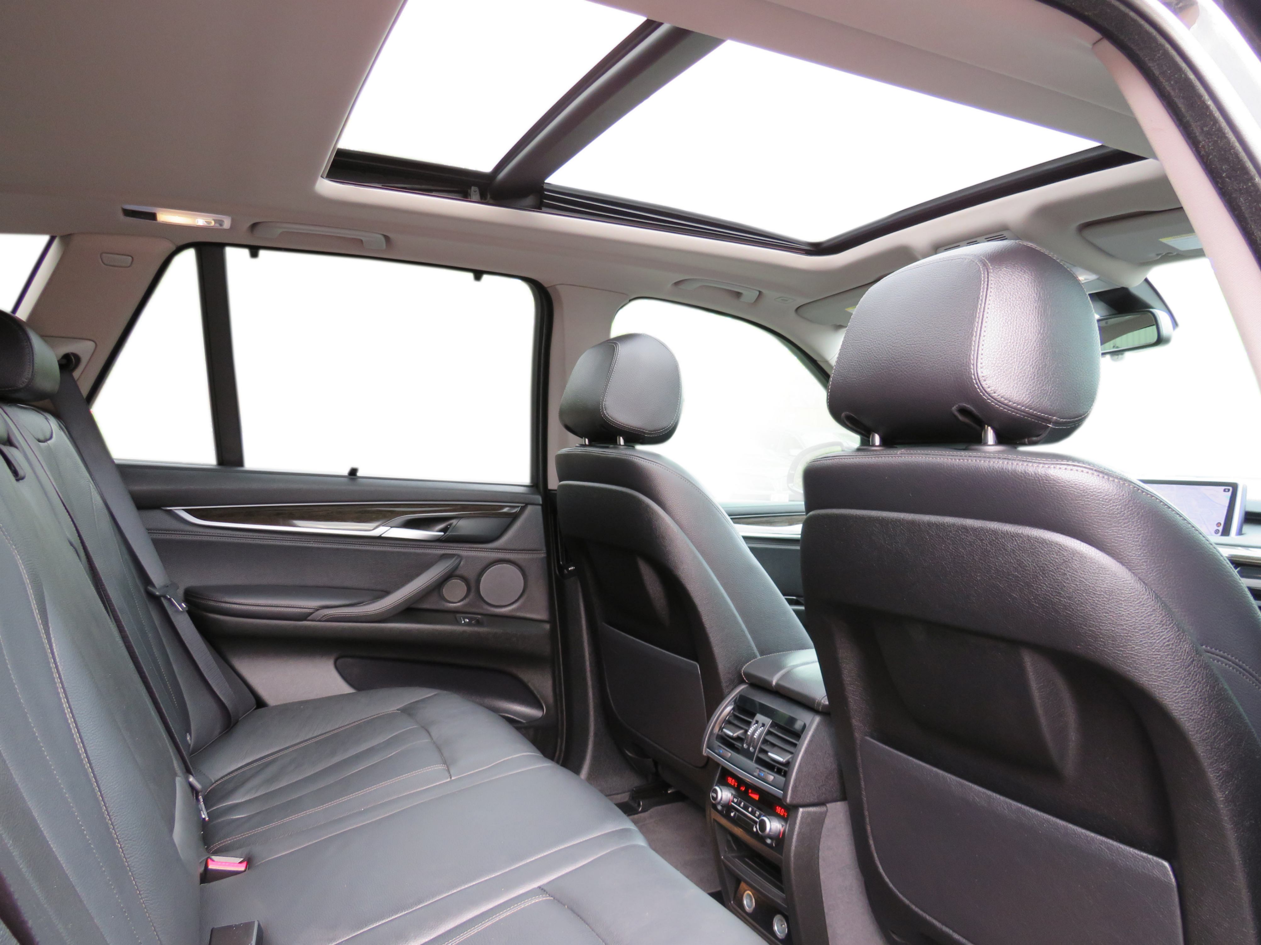 /laautomotive/2017-BMW-X5-5591115405826221.jpg