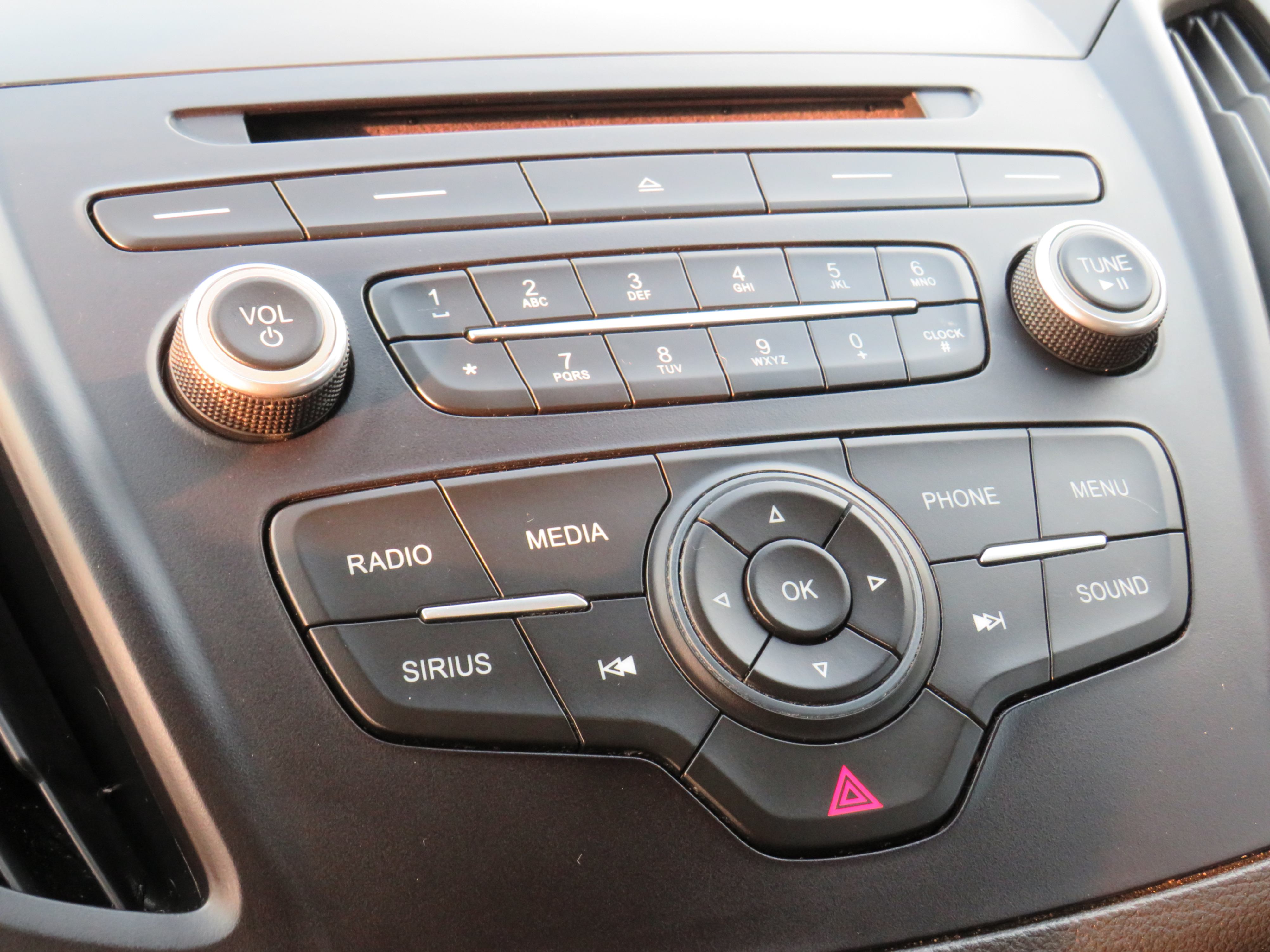 /laautomotive/2017-Ford-Escape-3060571188924881.jpg