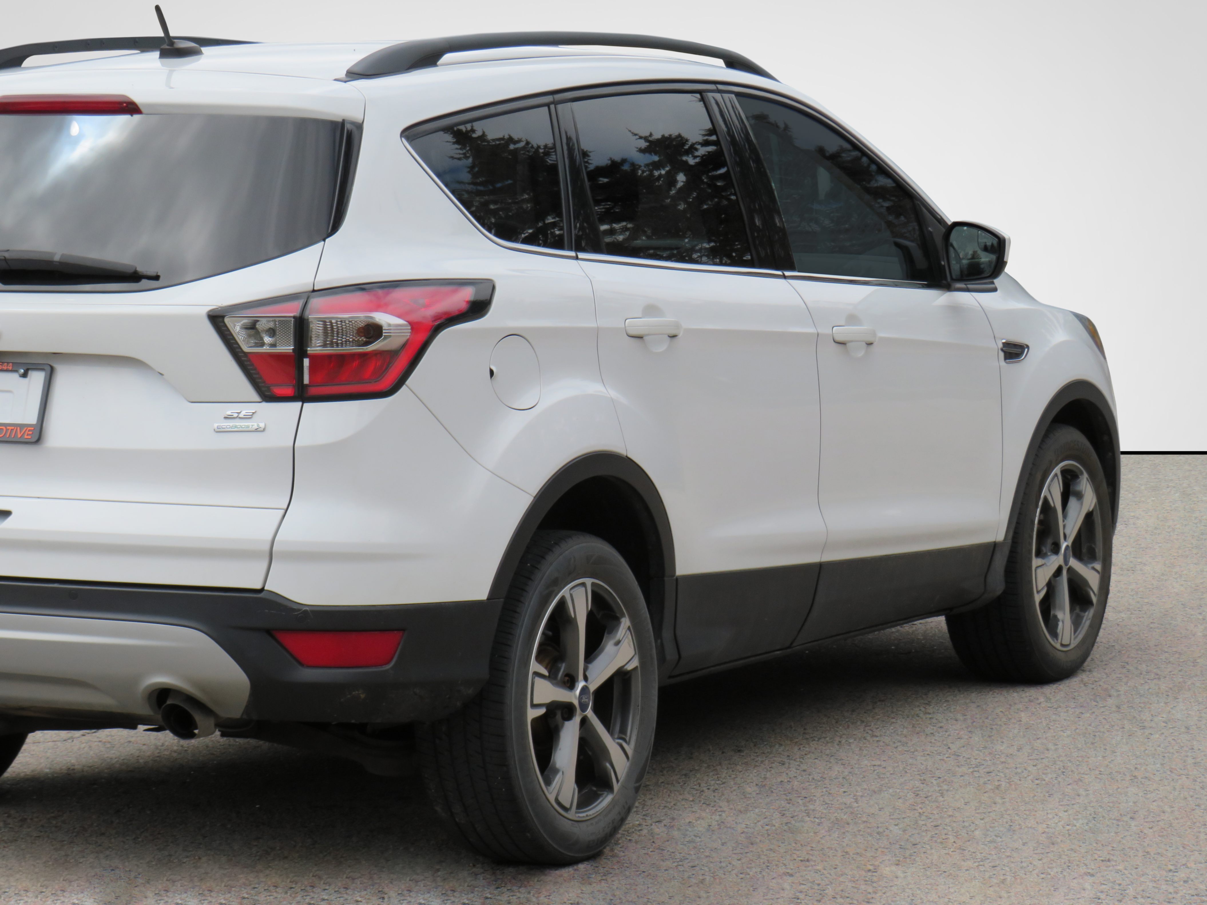/laautomotive/2017-Ford-Escape-5249253862161043.jpg