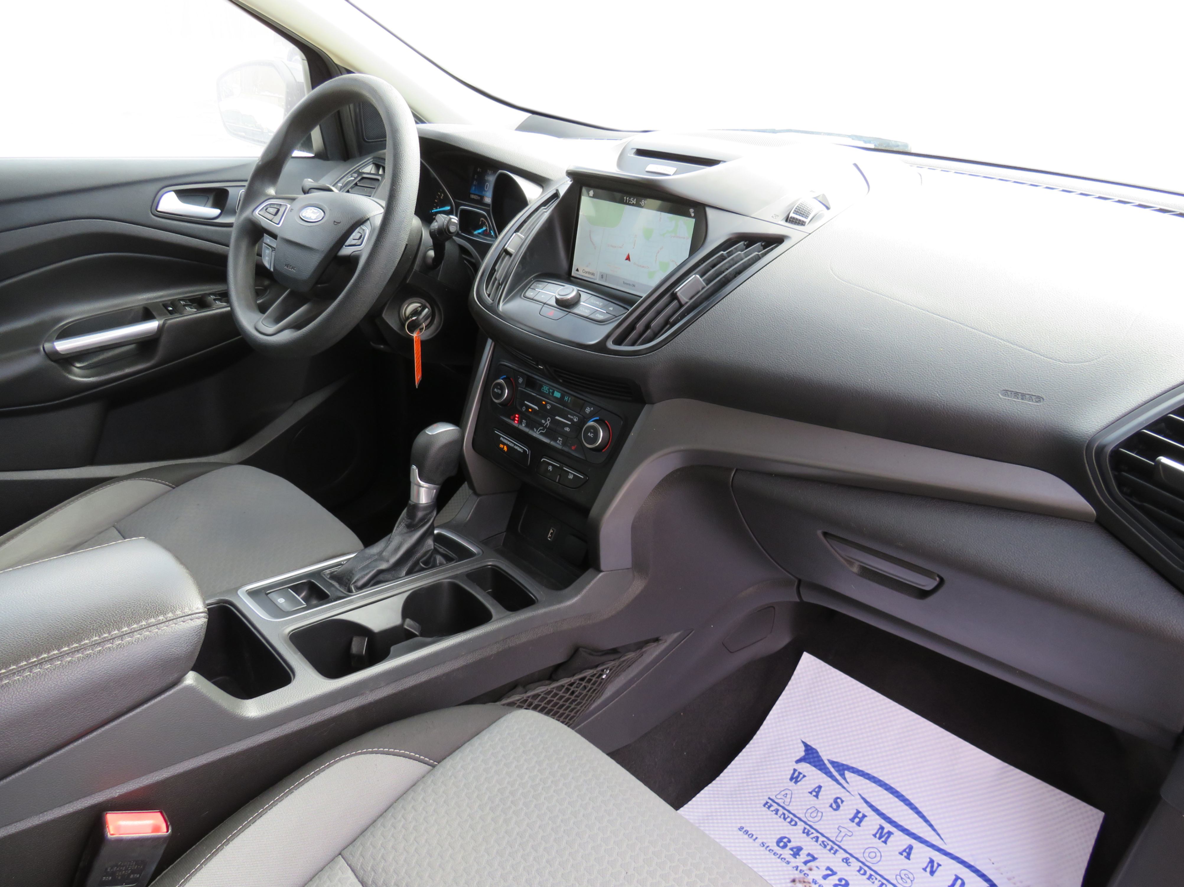 /laautomotive/2017-Ford-Escape-6090803667417228.jpg